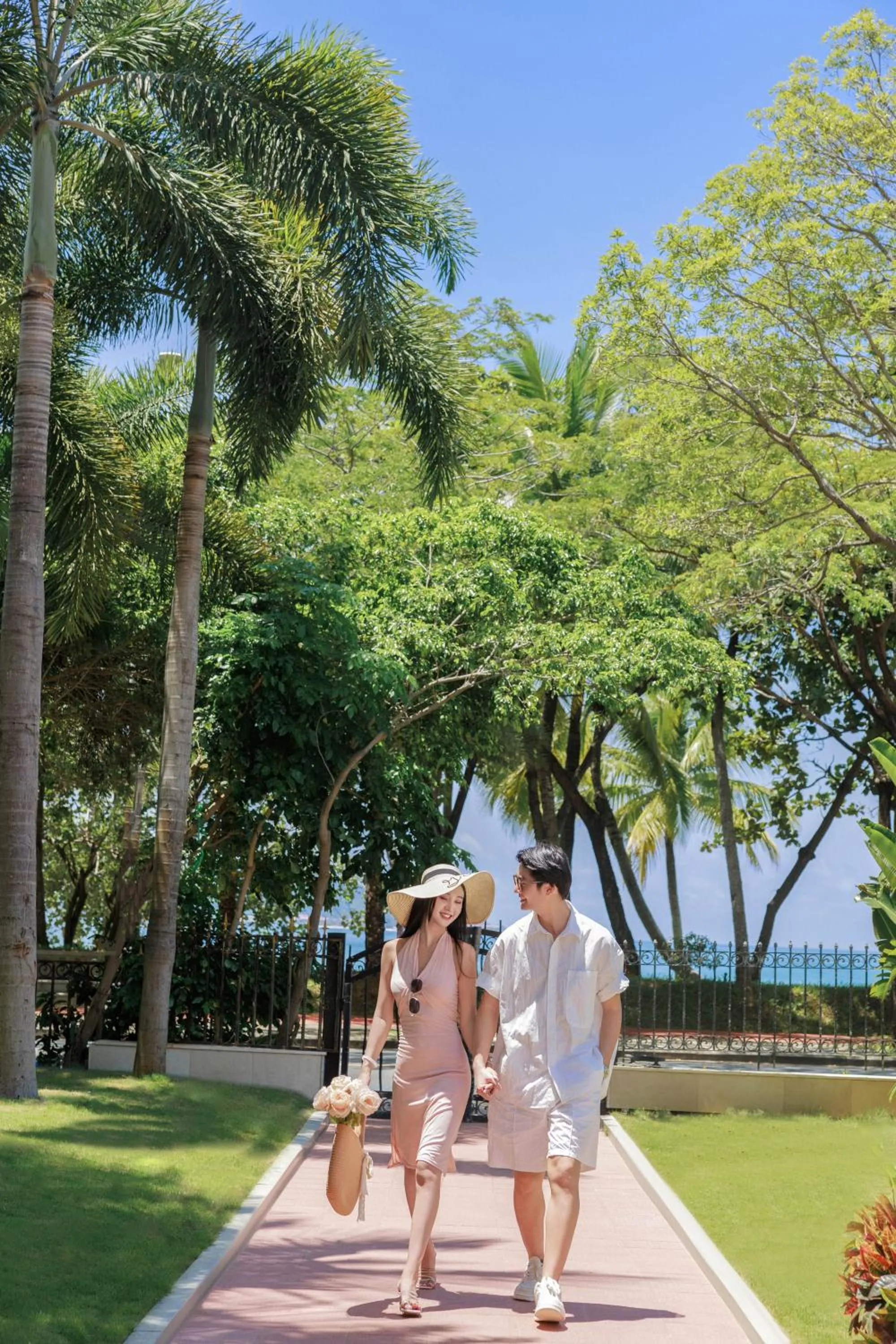 People in Crowne Plaza Resort Sanya Bay by IHG