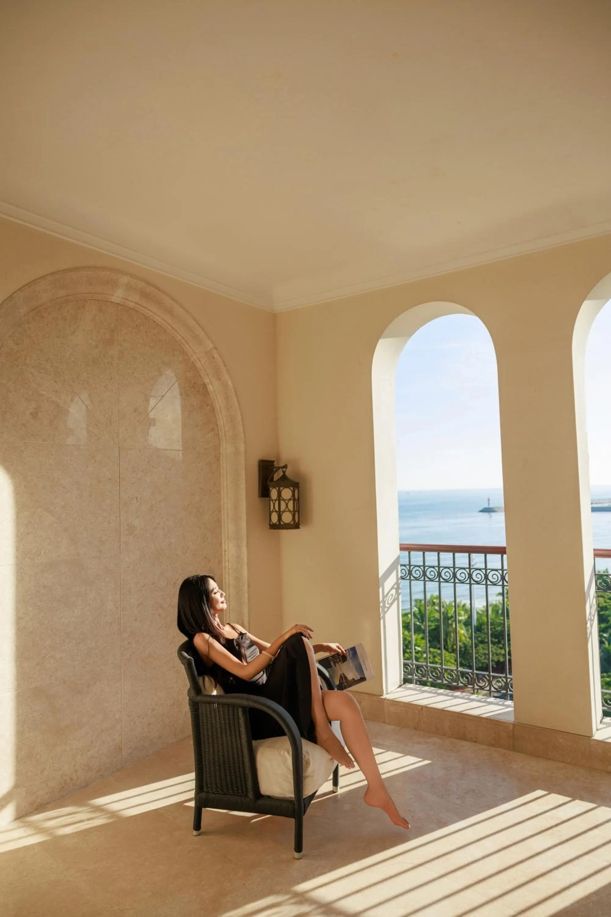 People in Crowne Plaza Resort Sanya Bay by IHG