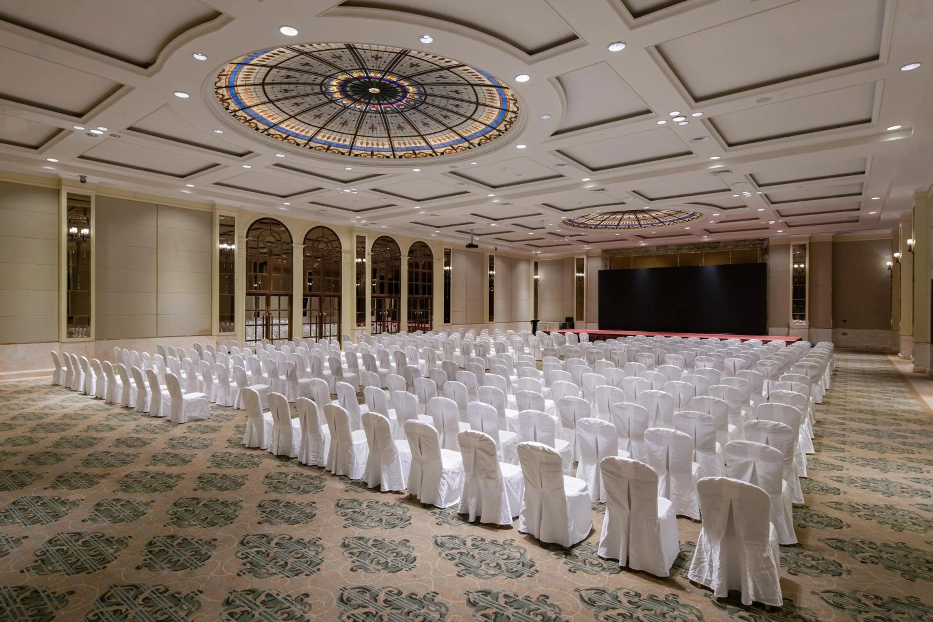Banquet/Function facilities in Crowne Plaza Resort Sanya Bay by IHG