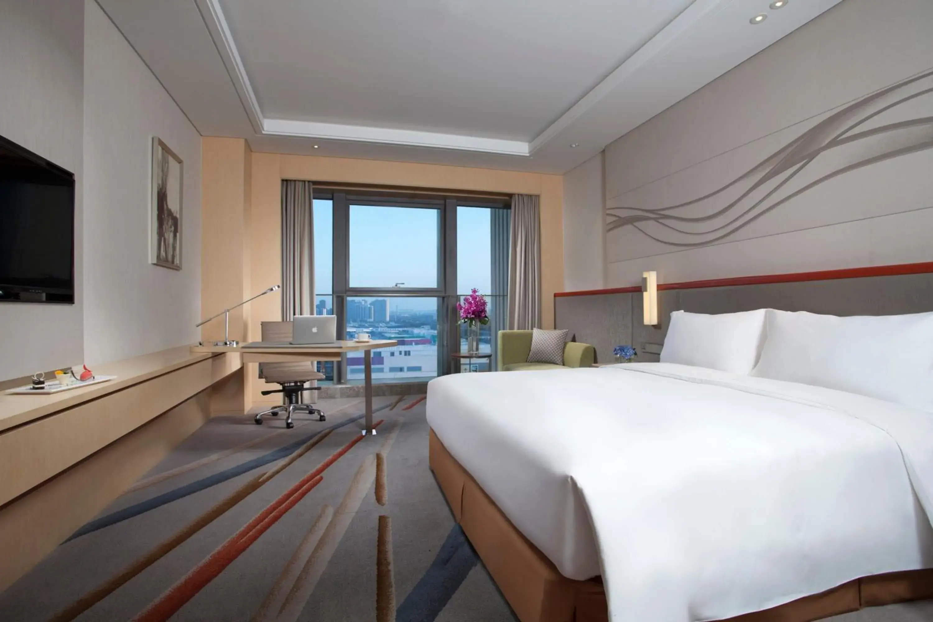 Standard Room in Holiday Inn Suzhou Huirong Plaza by IHG Standard Room in Holiday Inn Suzhou Huirong Plaza by IHG