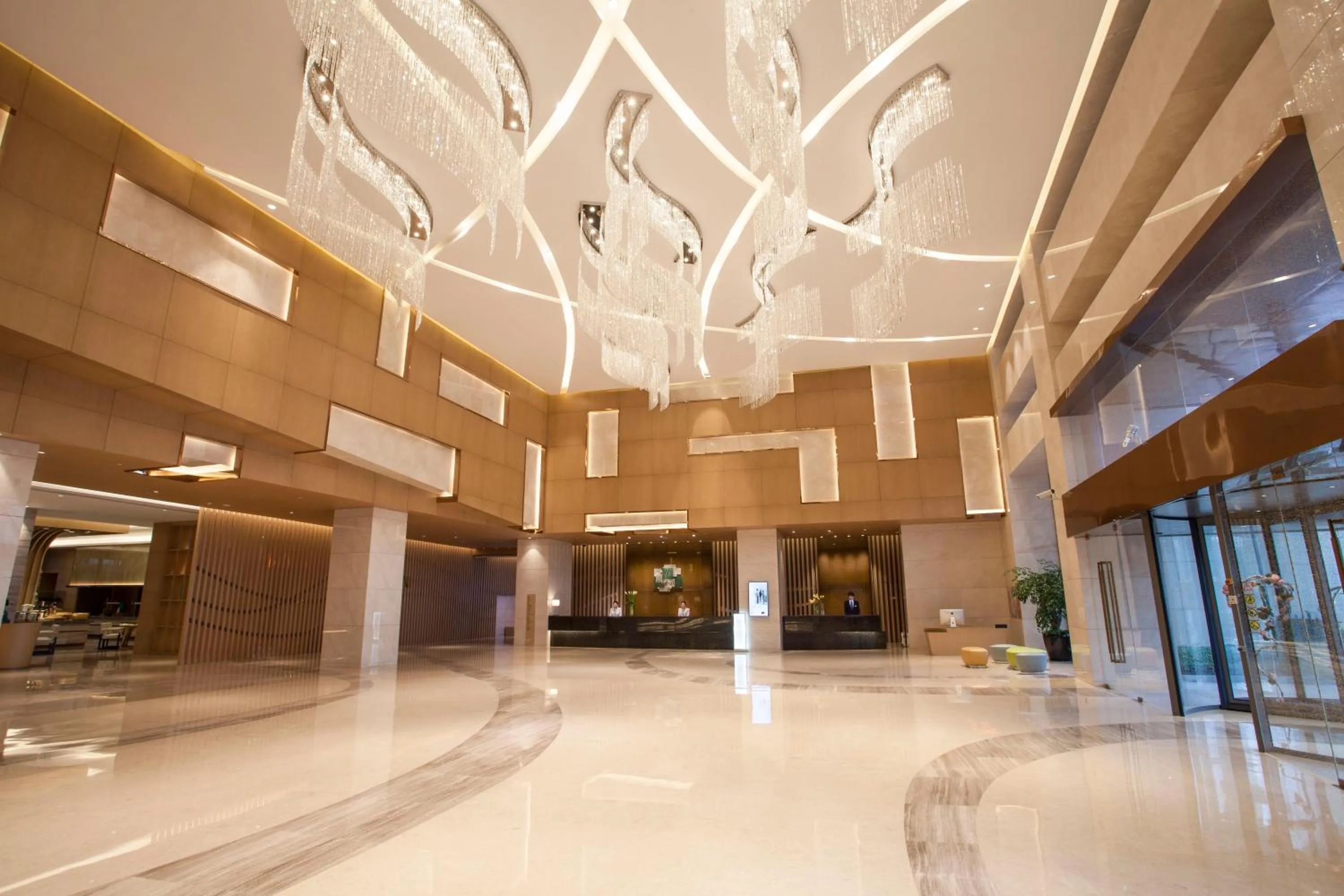 Property building in Holiday Inn Suzhou Huirong Plaza by IHG