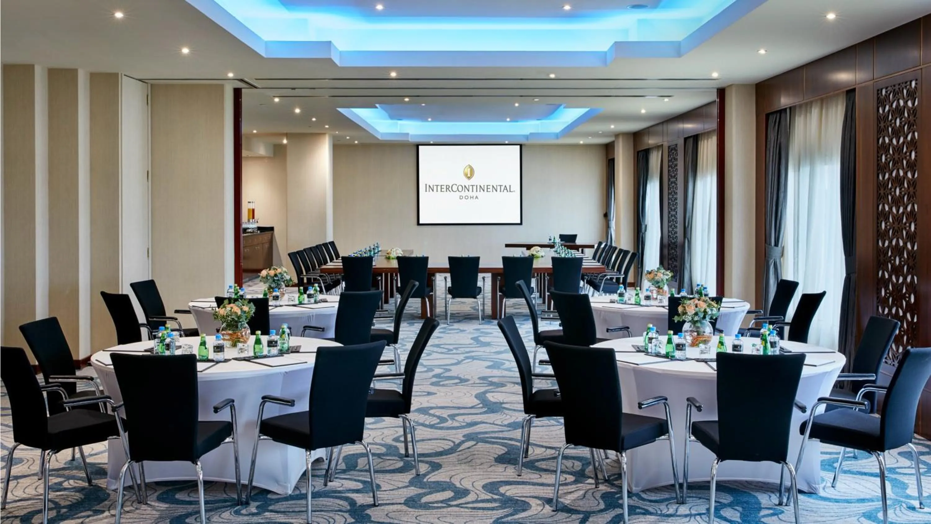 Meeting/conference room in InterContinental Hotels Doha Residences
