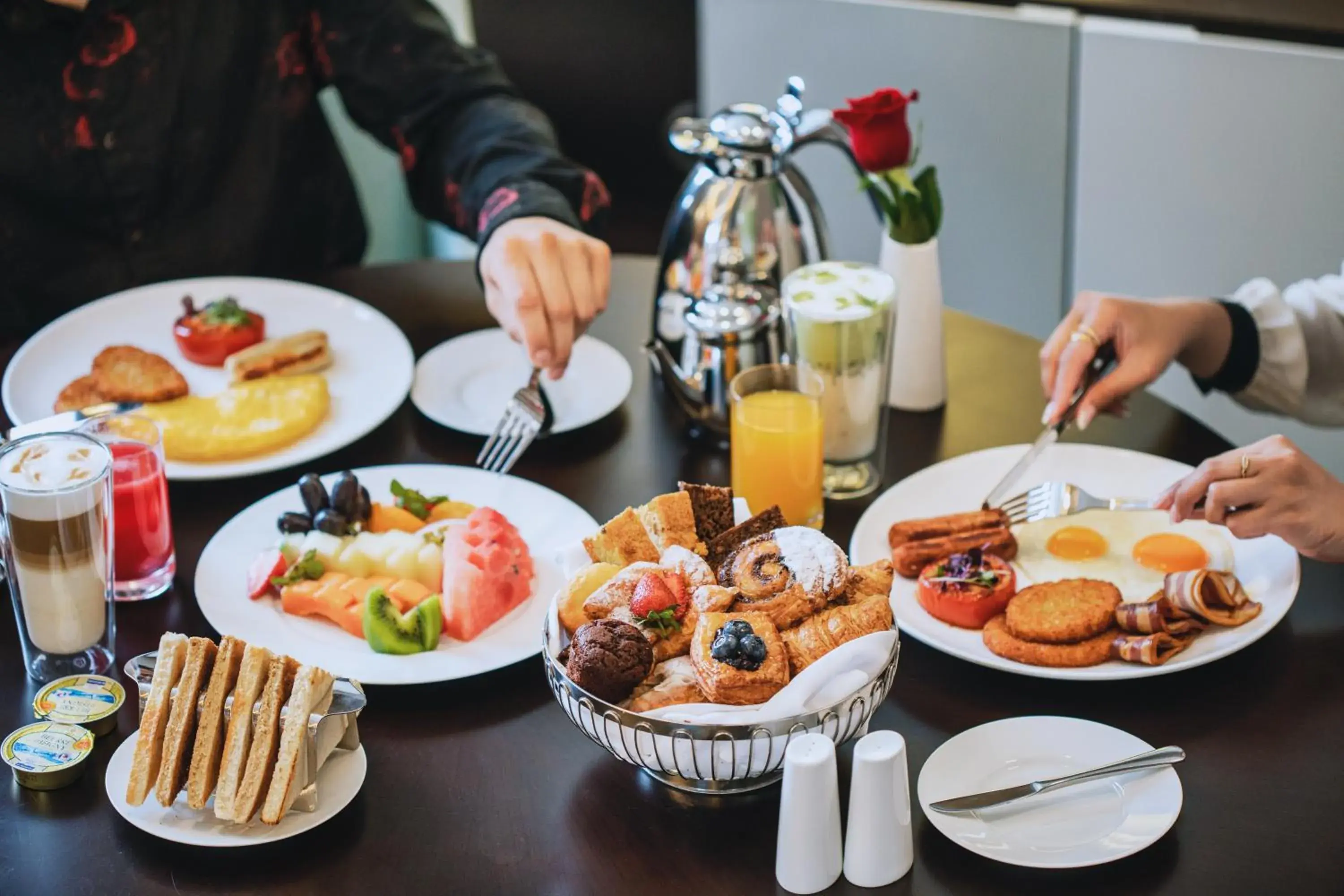 InterContinental Hotels Doha Residences InterContinental Hotels Doha Residences