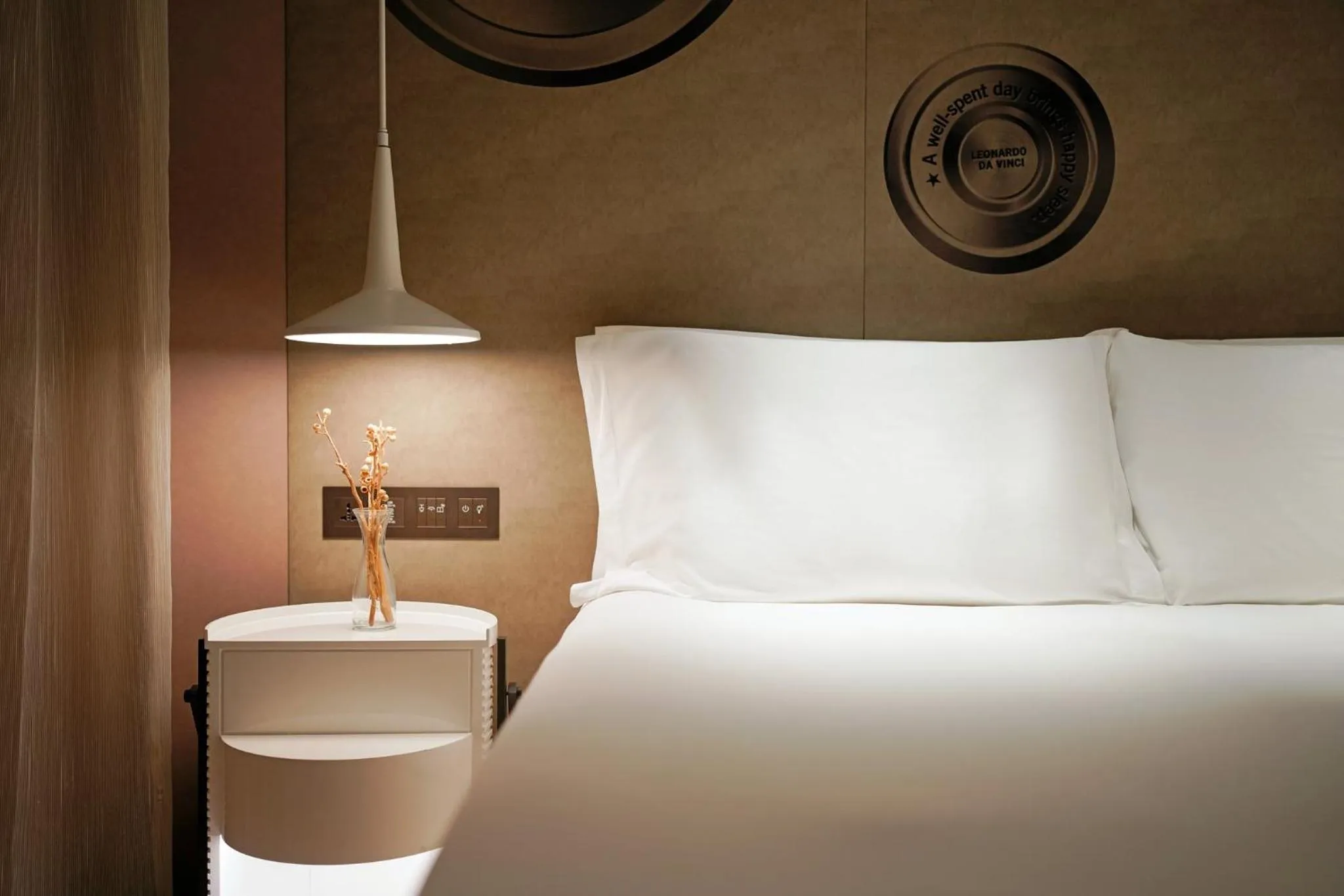 Photo of the whole room, Bed in Hotel Indigo Kaohsiung Central Park by IHG