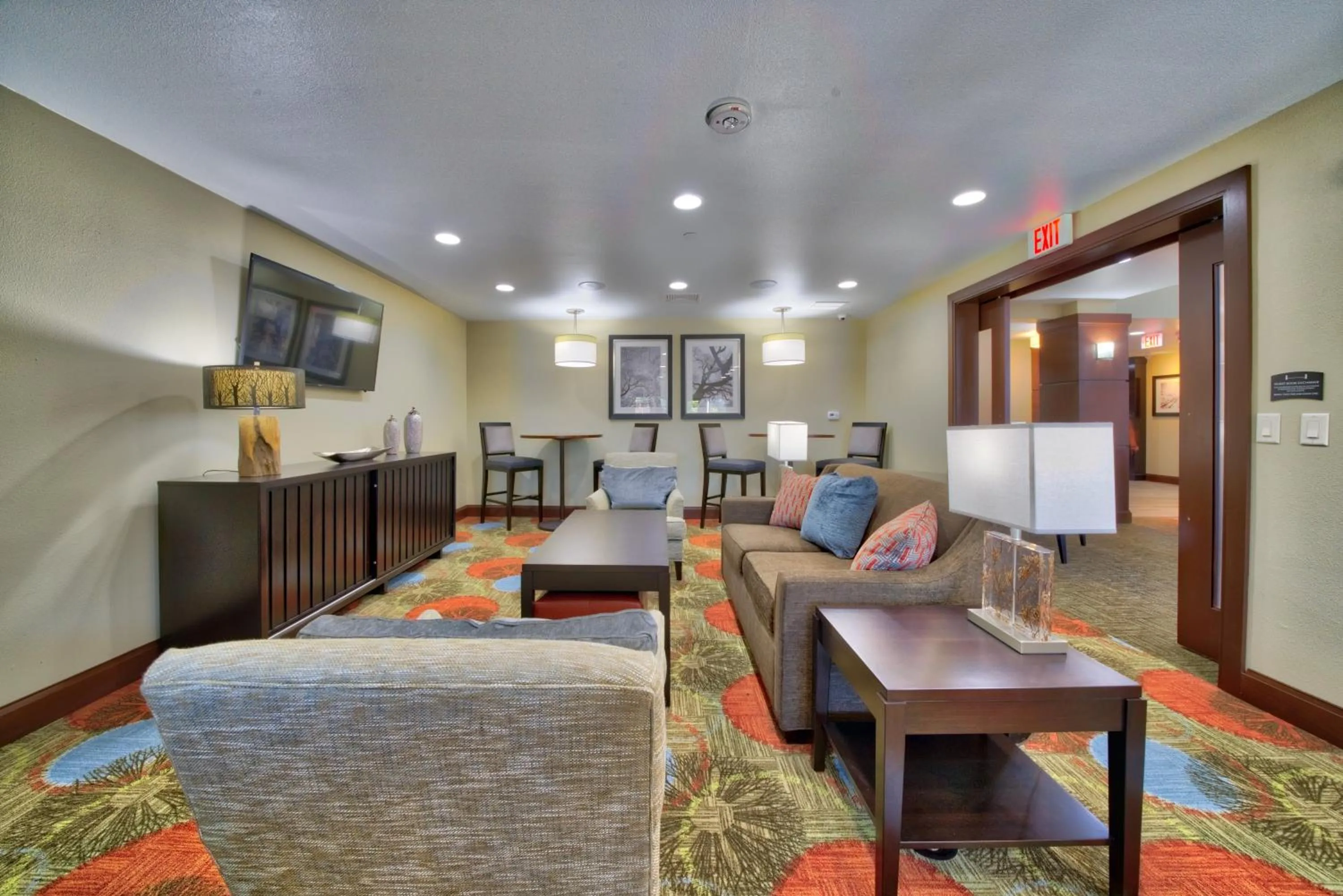 Game Room, Bed in Staybridge Suites Lubbock South by IHG