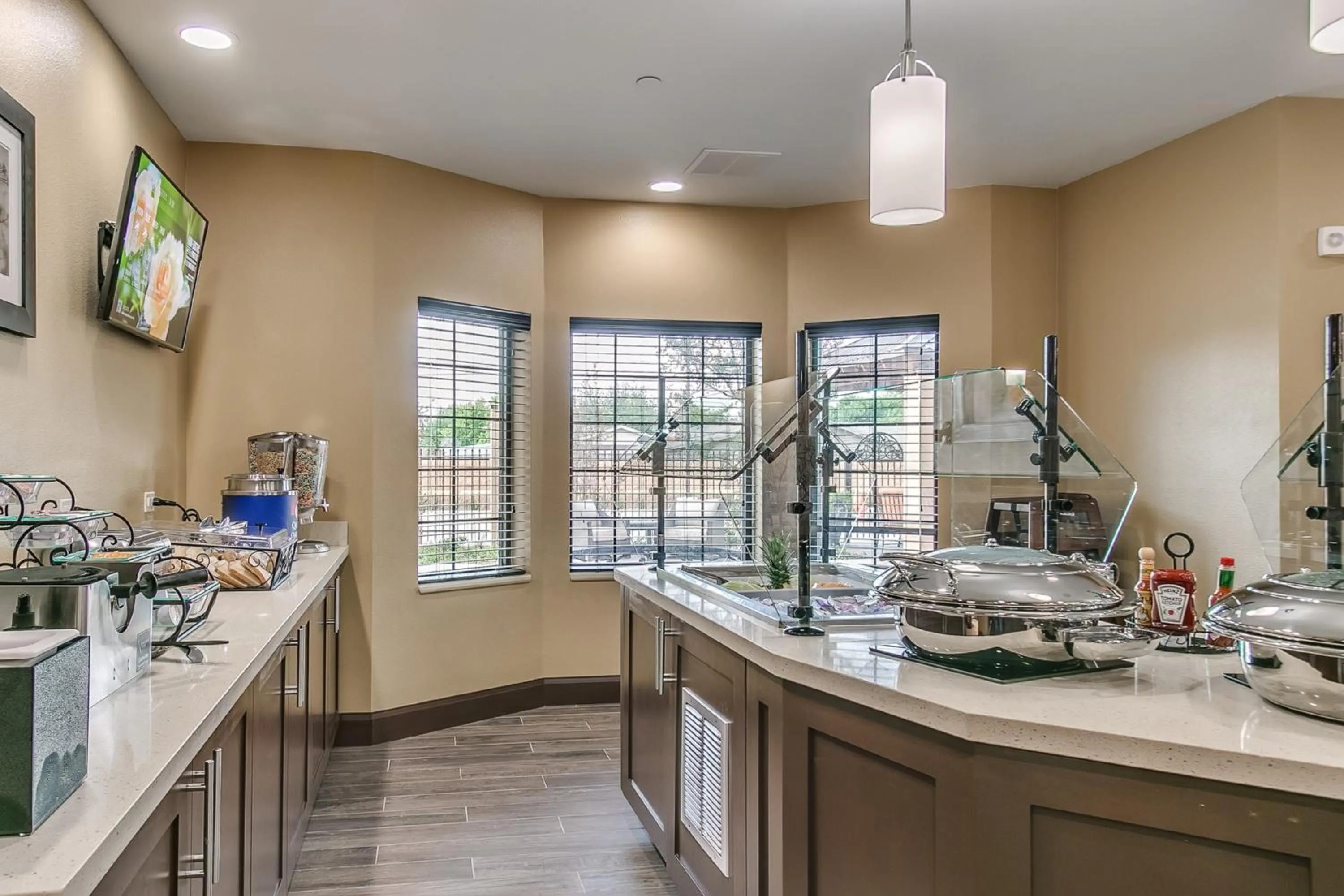 Breakfast in Staybridge Suites Lubbock South by IHG