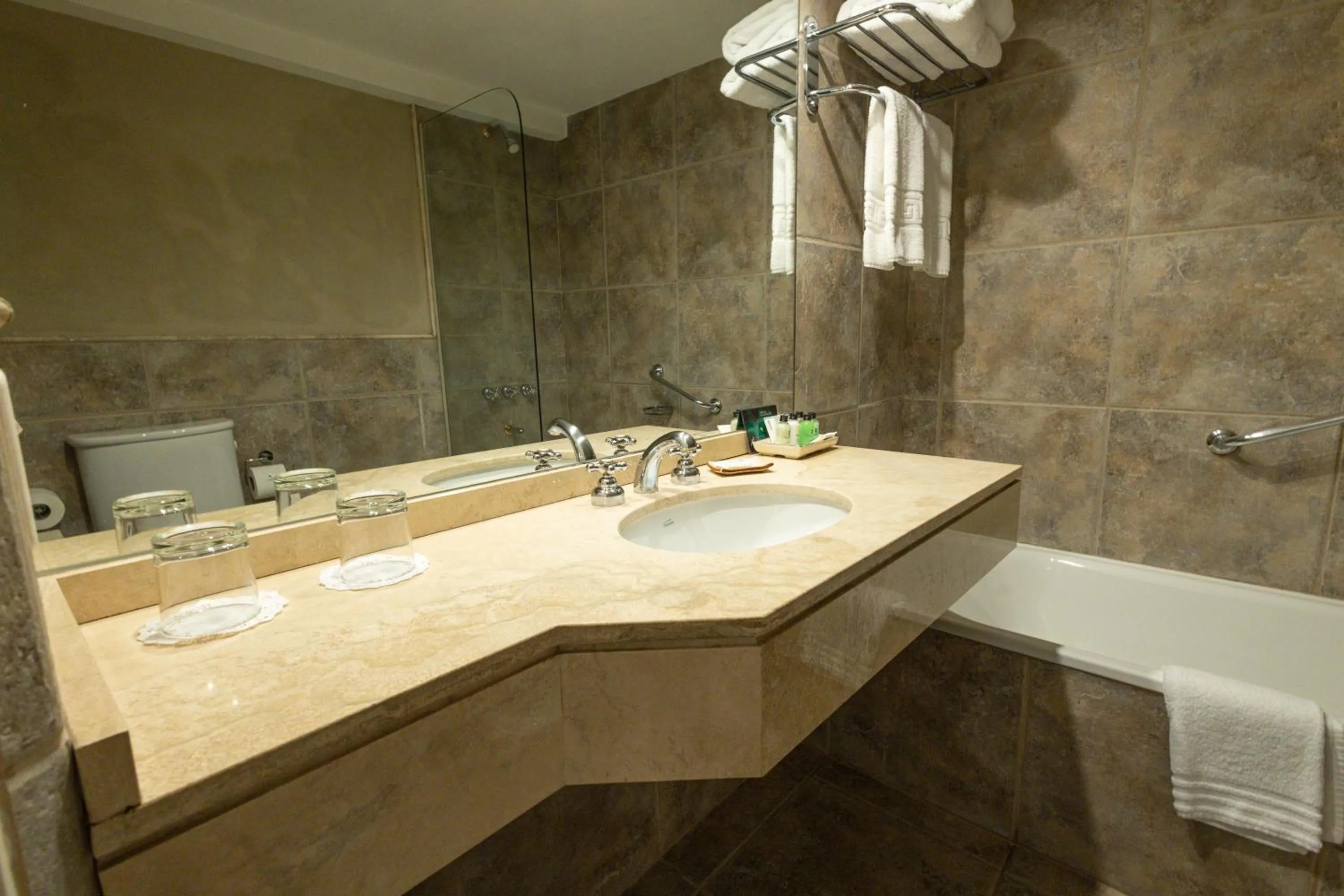 Bathroom in Cacique Inacayal Lake Hotel & Spa