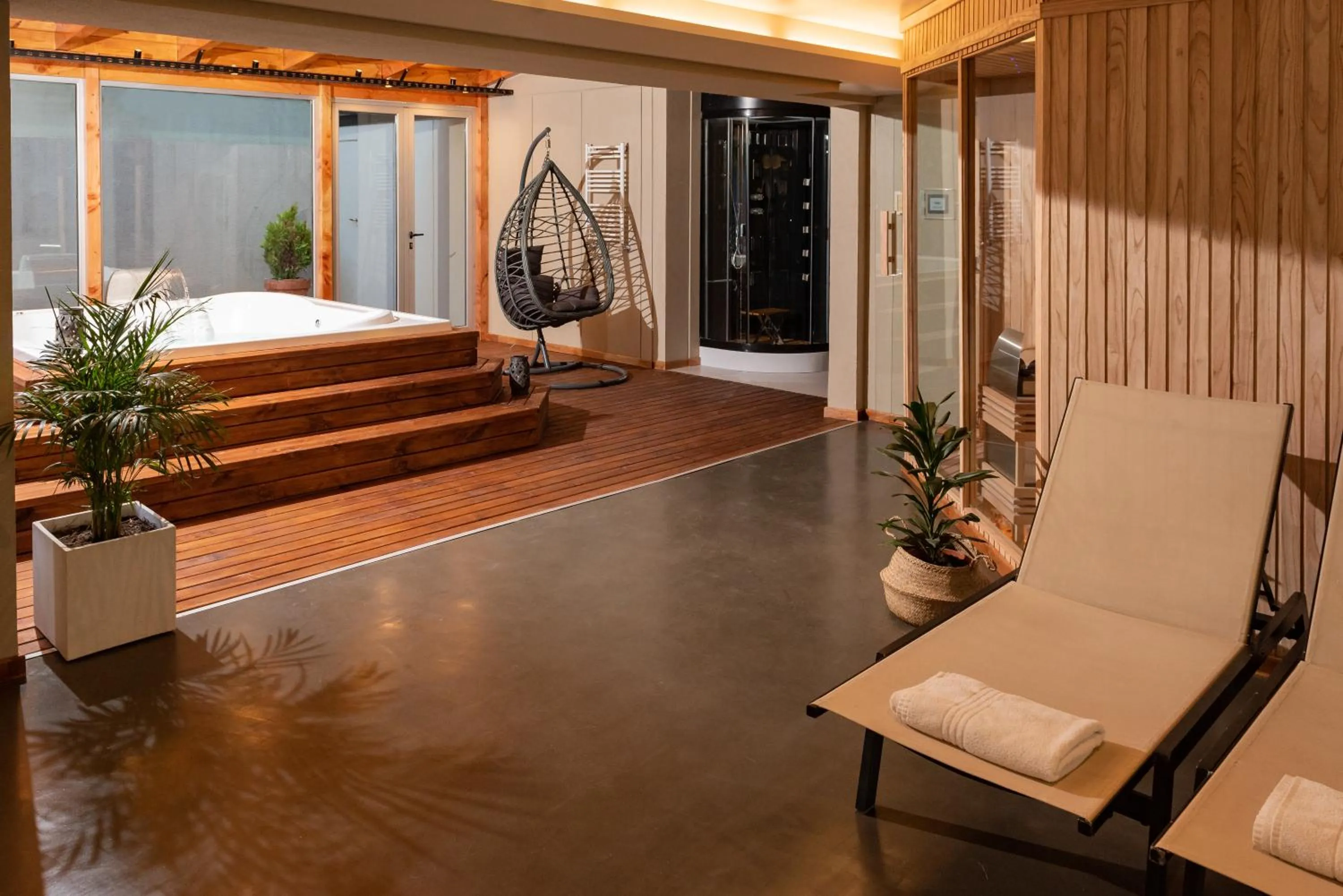 Spa and wellness centre/facilities, Bed in Hotel Crans Montana