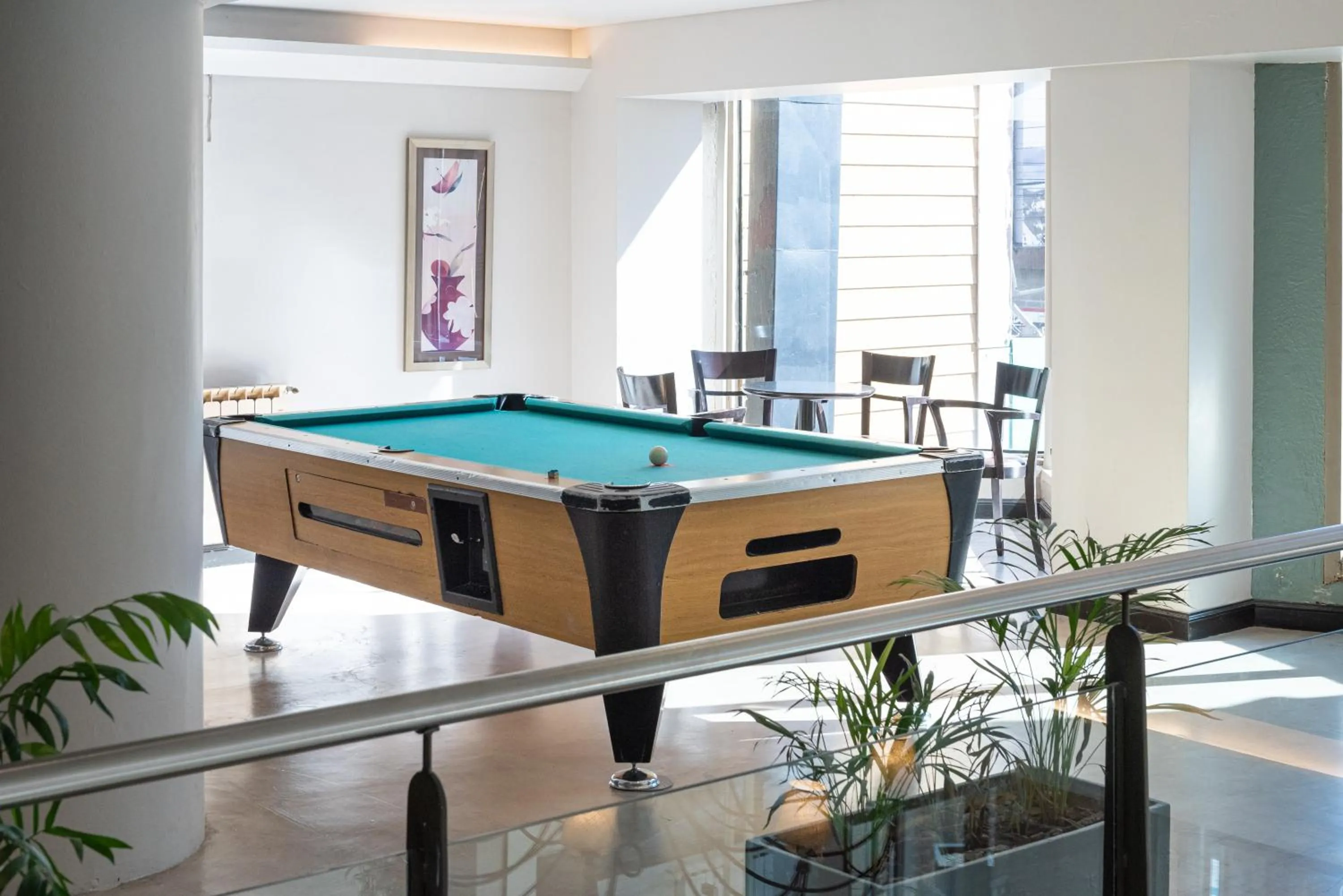 Billiard in Hotel Crans Montana