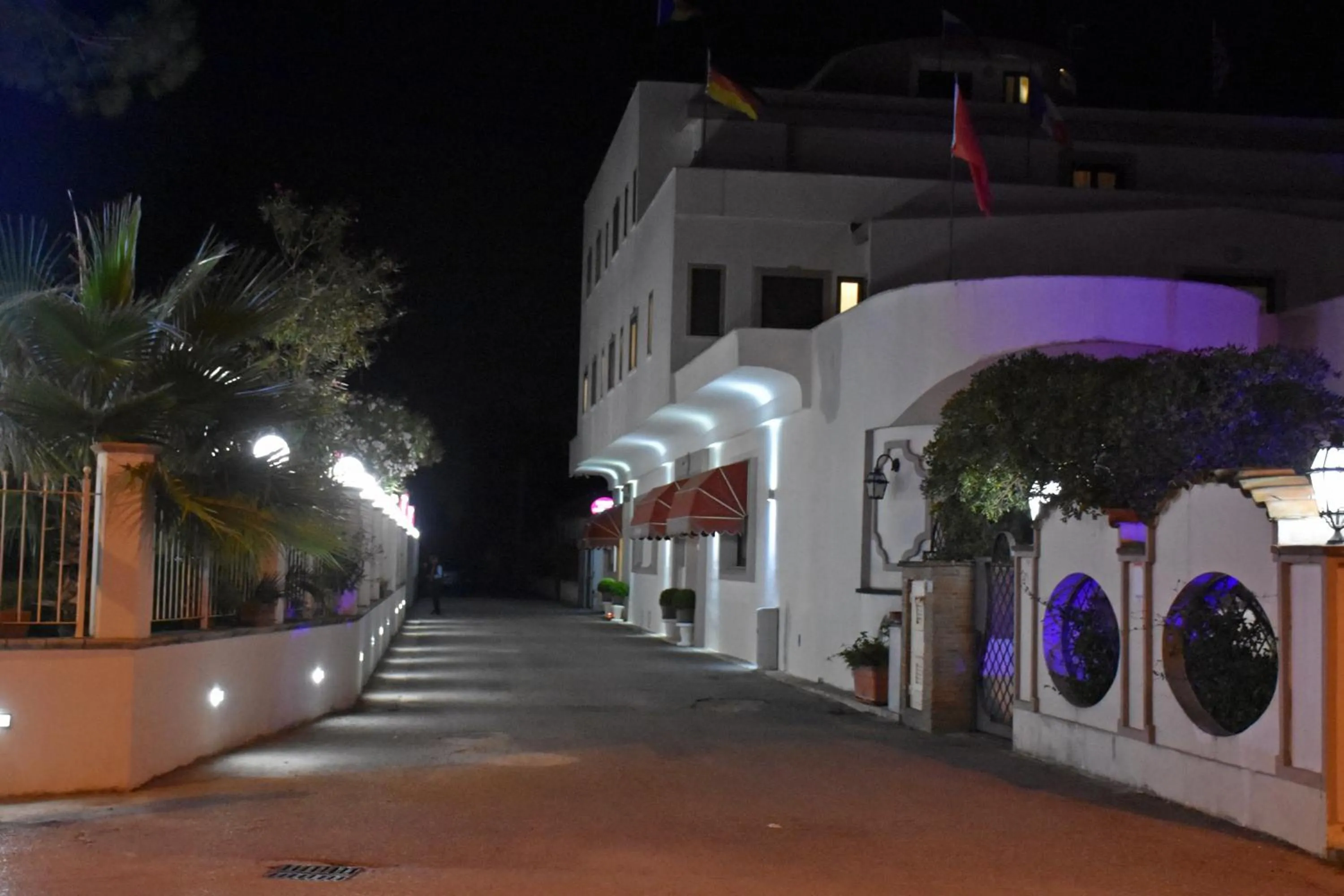 Facade/entrance in Hotel Joy