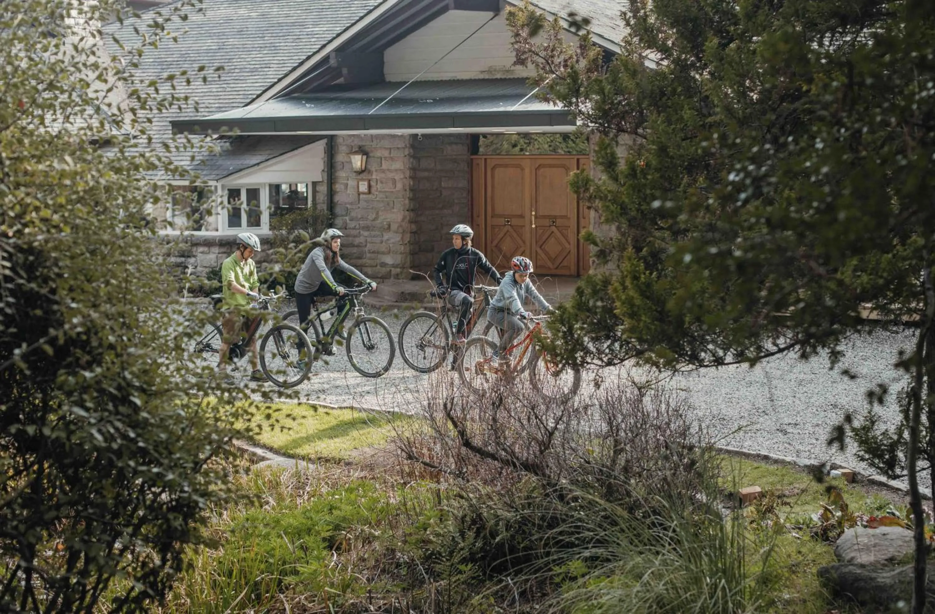 La Cascada Casa Patagónica by DON