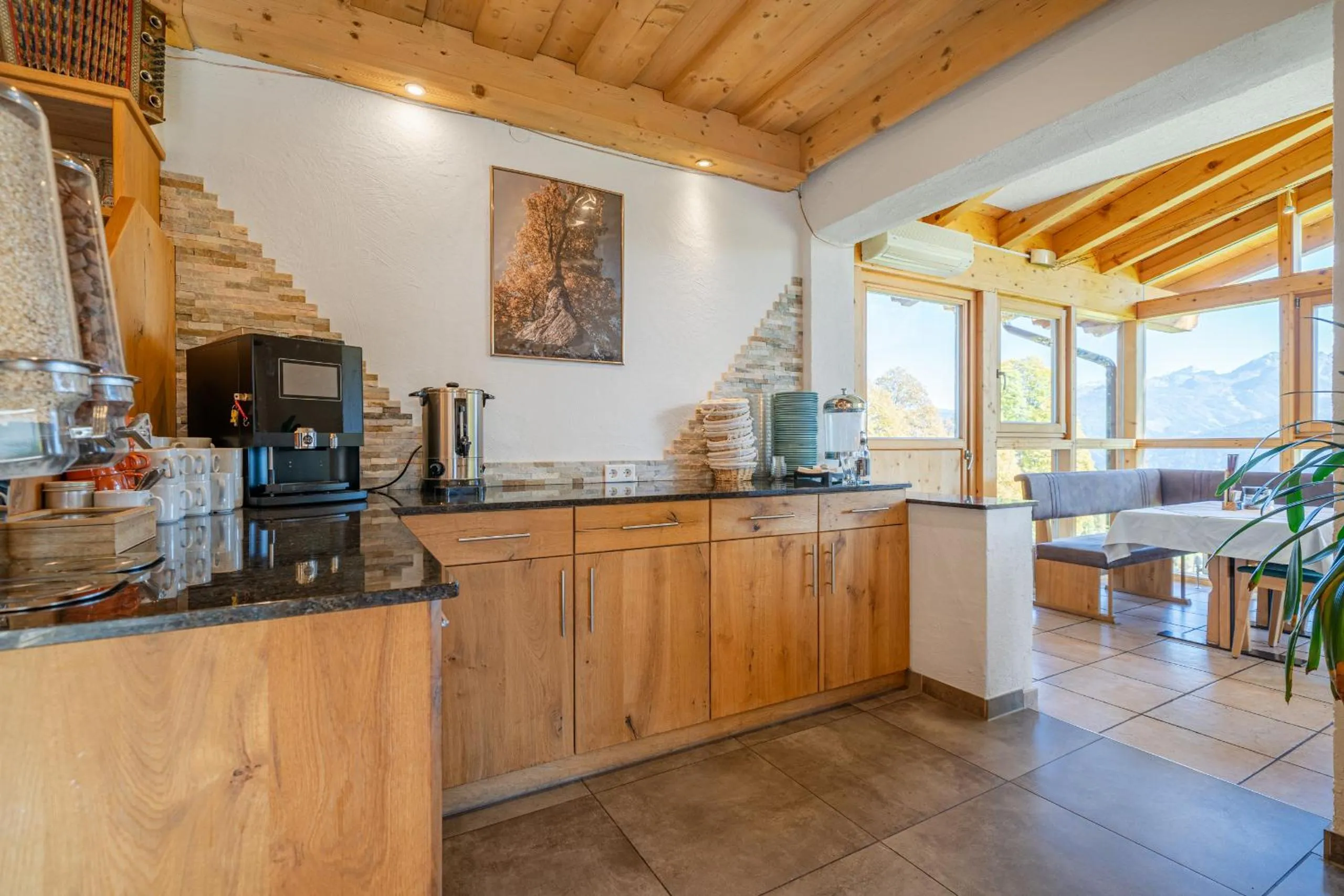 Restaurant/places to eat in Pension Hofweyer