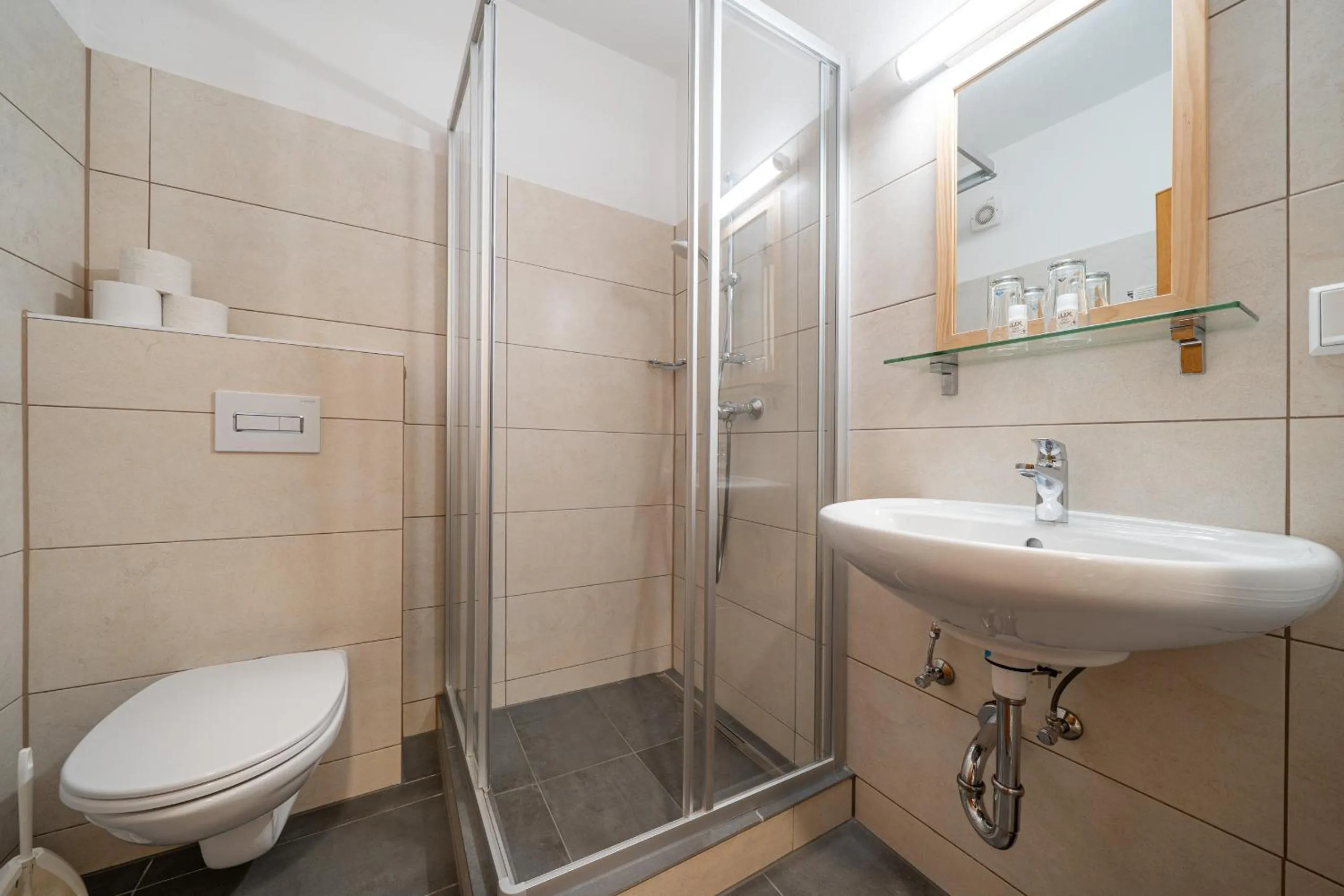 Bathroom in Pension Hofweyer