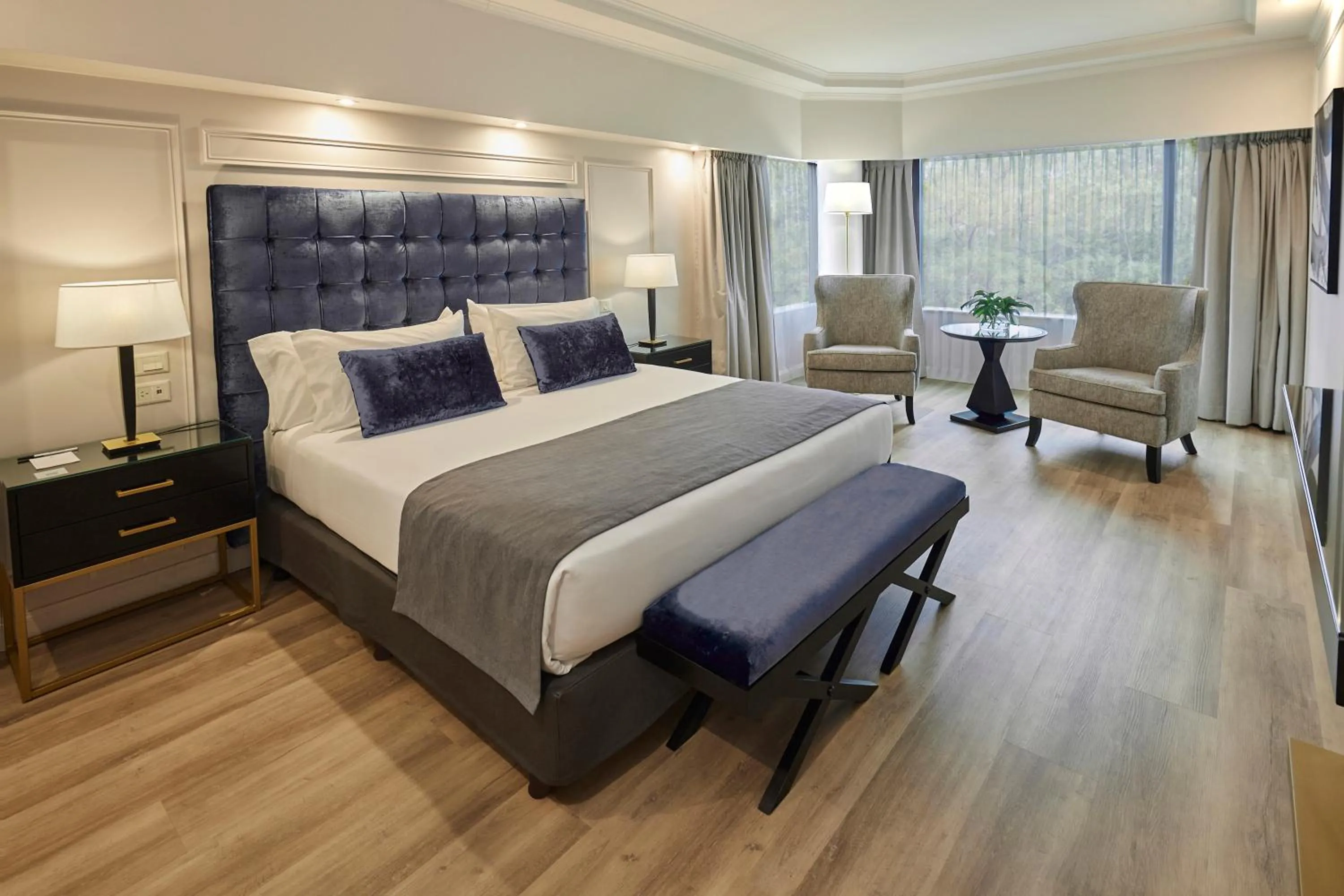 Bed in Emperador Hotel Buenos Aires