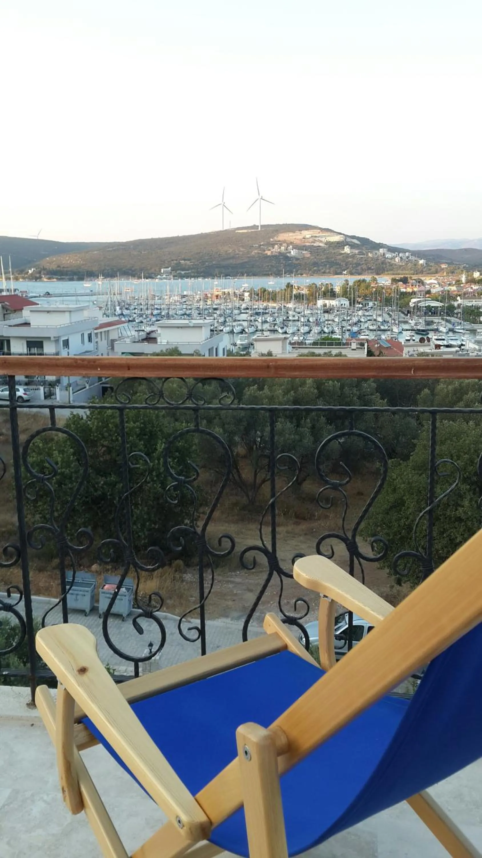 Day in Clementin Suits Sigacık