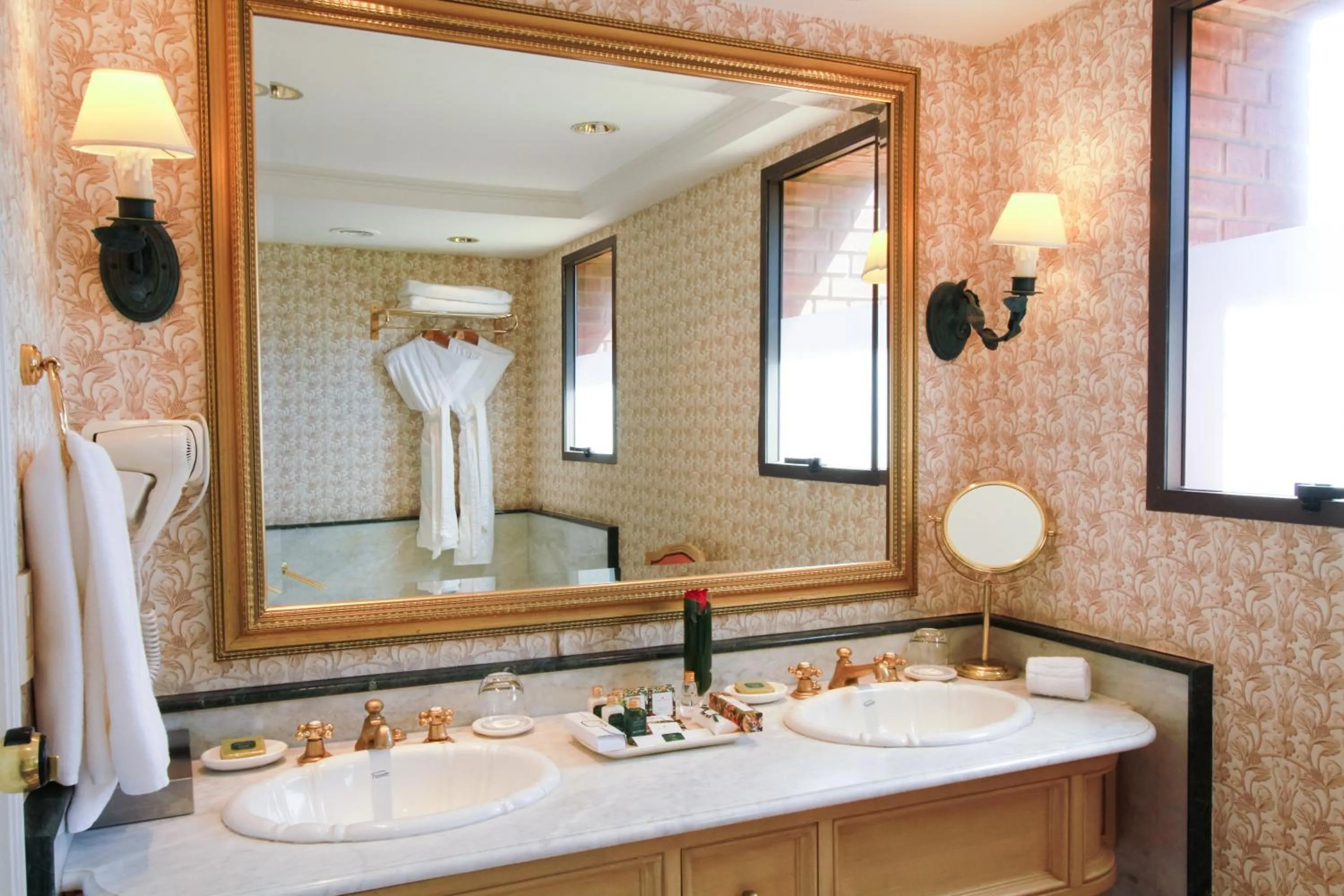 Bathroom in Iguazú Grand Resort Spa & Casino