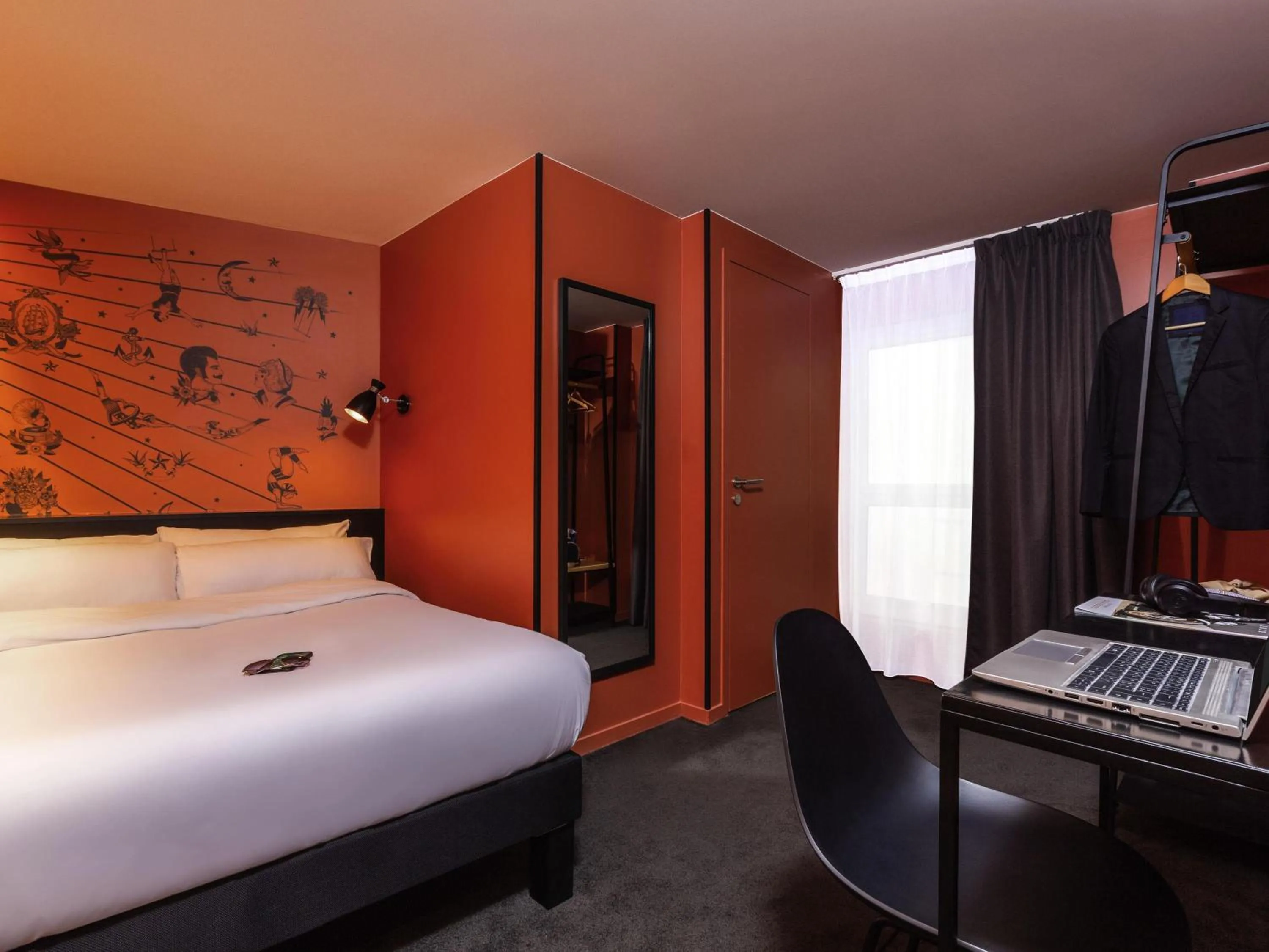 Bedroom, Bed in Ibis Styles Paris Gare de l'Est Magenta