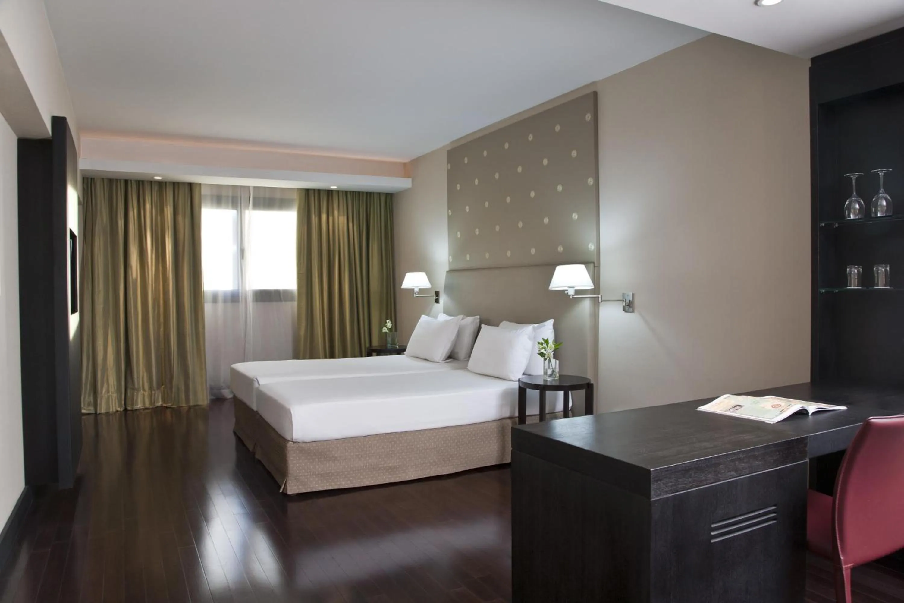 Bedroom, Bed in NH Buenos Aires 9 de Julio