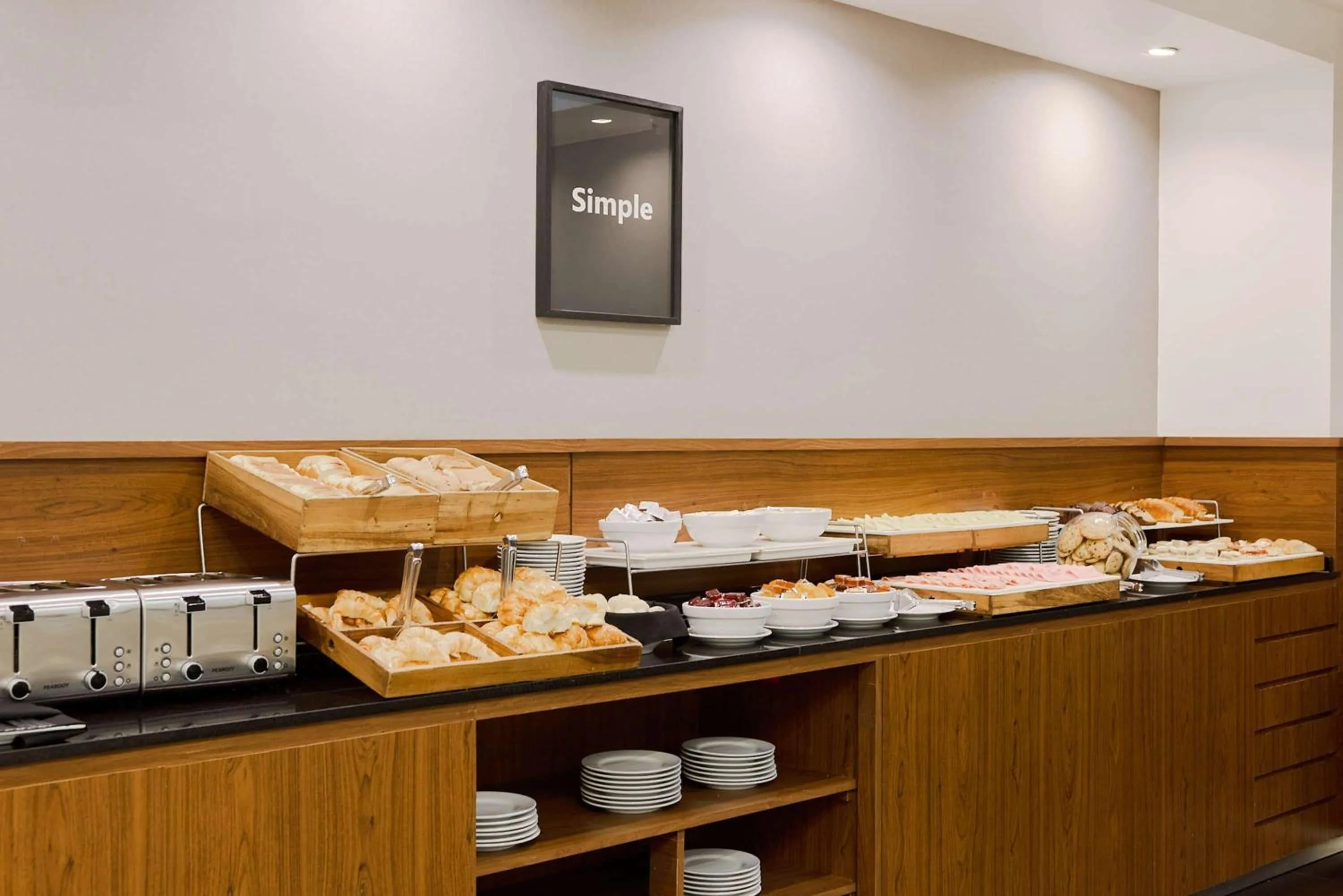 Restaurant/places to eat in Dazzler by Wyndham Buenos Aires Maipu