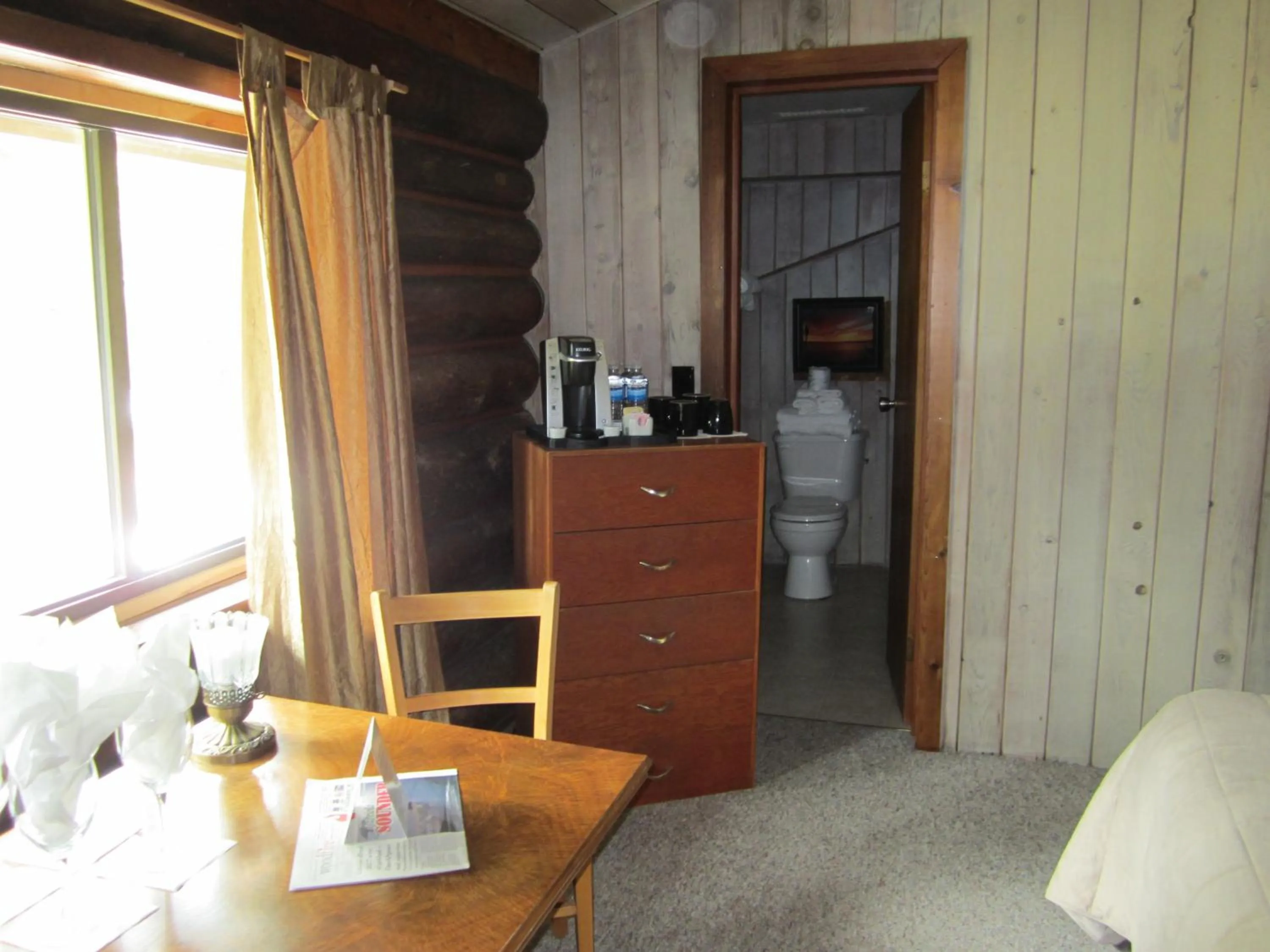 Coffee/tea facilities in The Surf Lodge and Pub