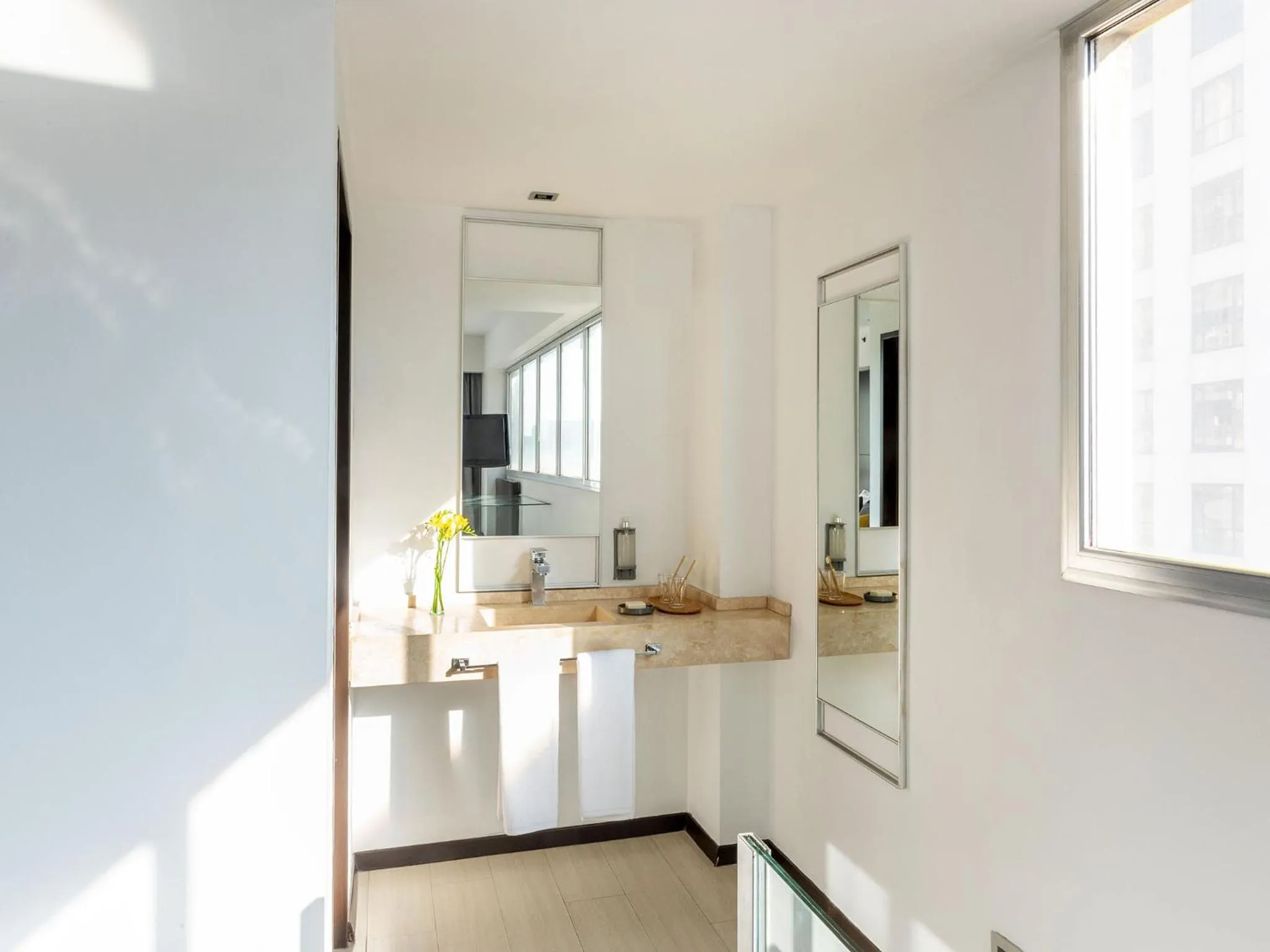 Bed in HTL City Baires