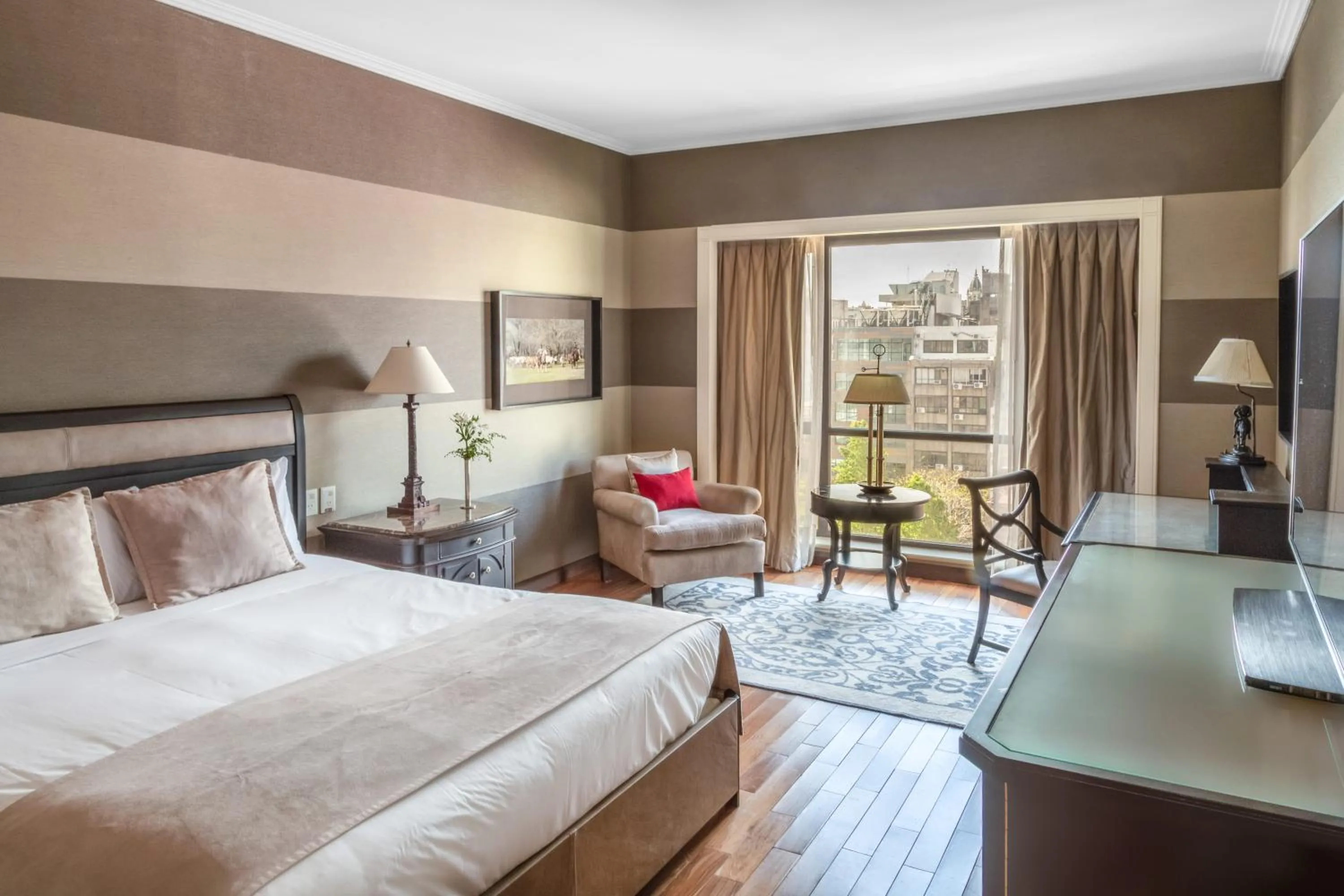 Photo of the whole room, Bed in InterContinental Buenos Aires by IHG