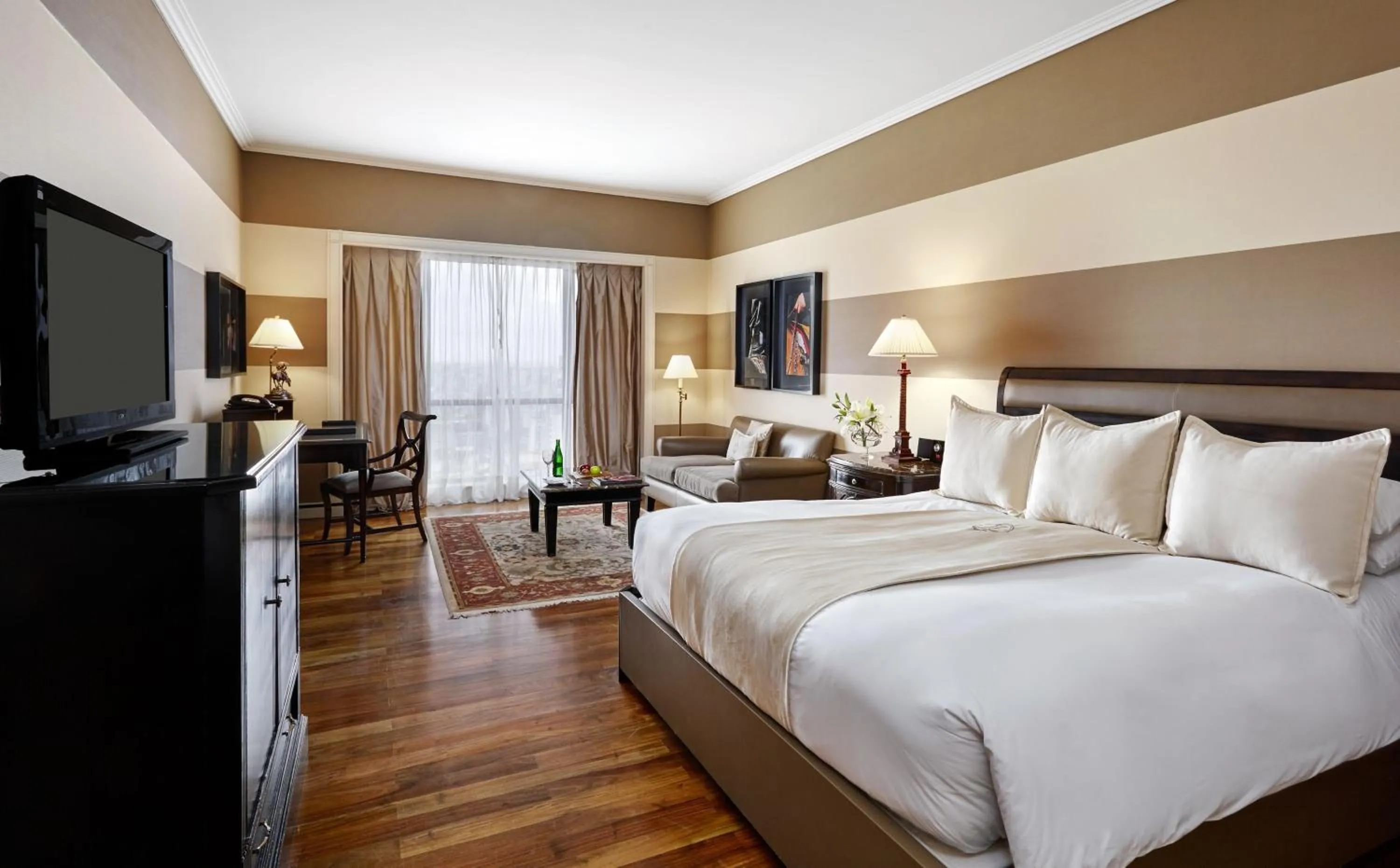 Photo of the whole room, Bed in InterContinental Buenos Aires by IHG