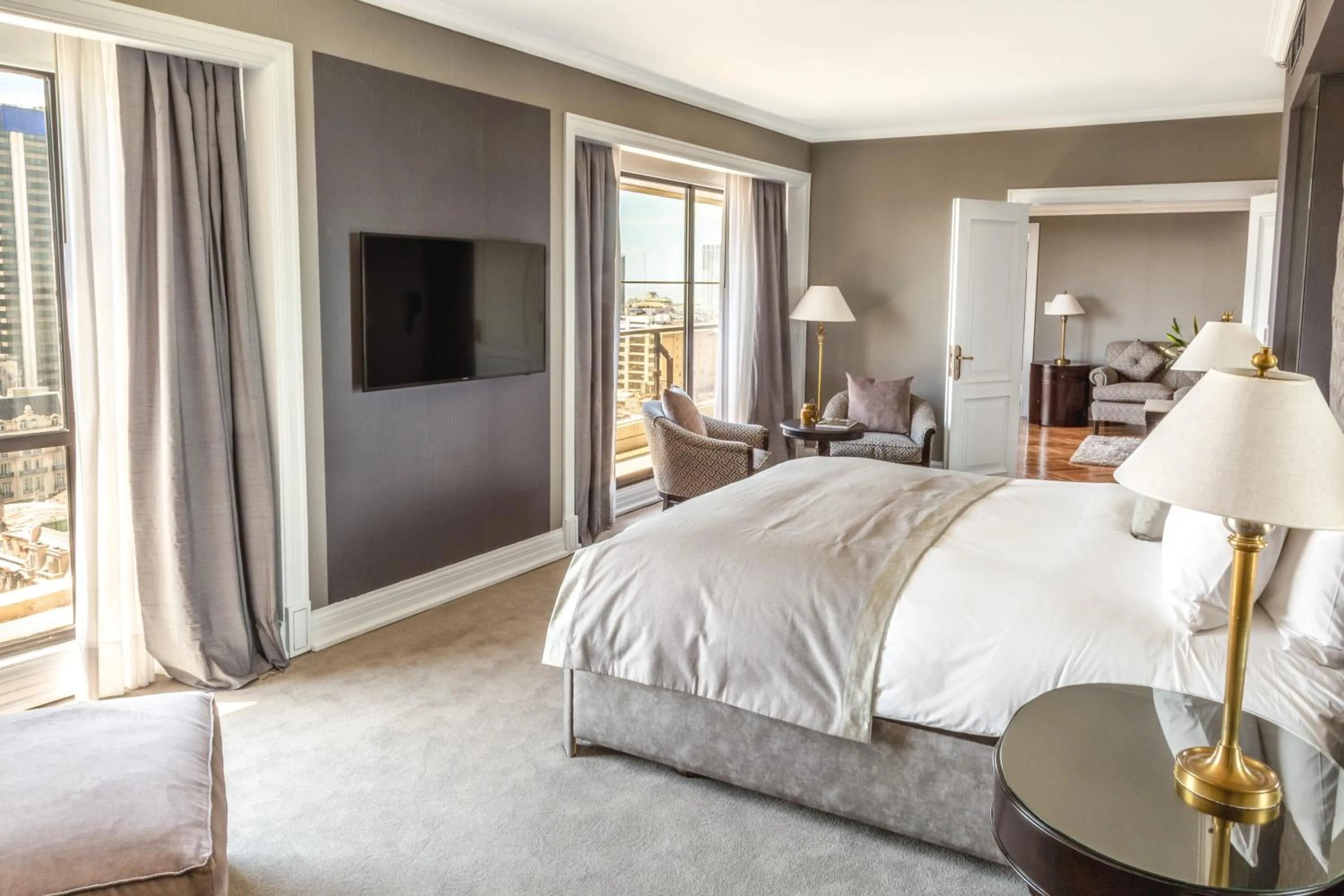 Photo of the whole room, Bed in InterContinental Buenos Aires by IHG