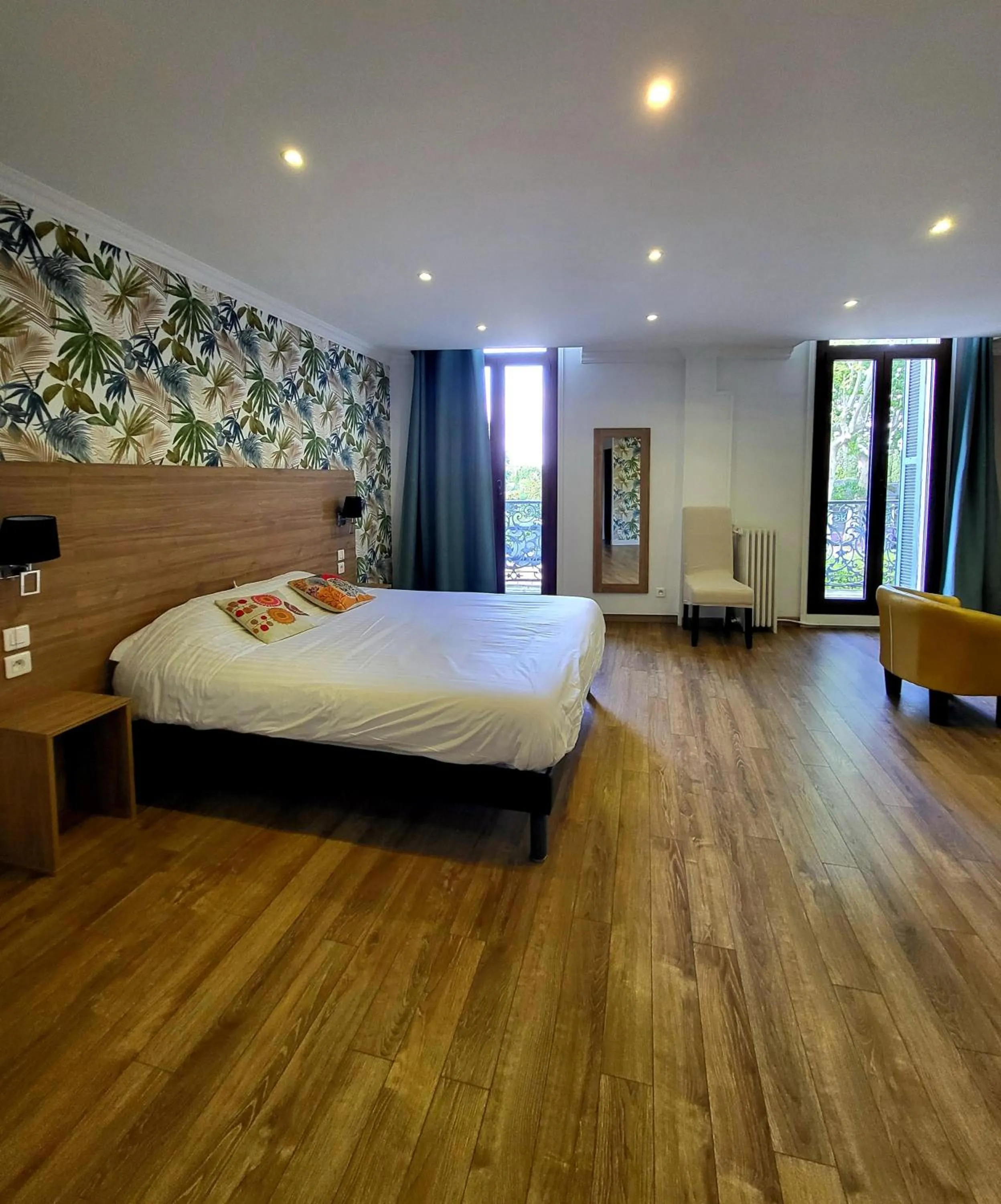 Bed in Le Grand Hôtel Molière