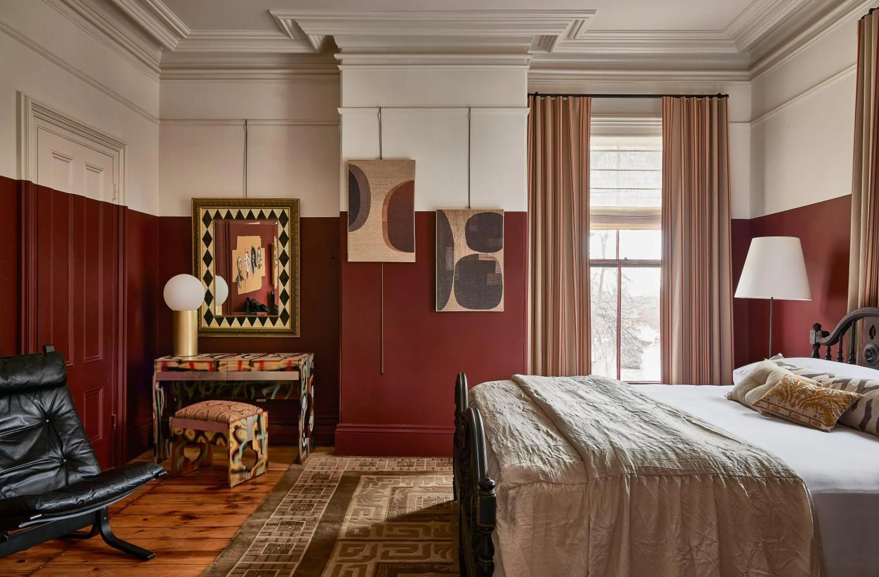 Bed in Blind Tiger Portland - Carleton Street Guest House