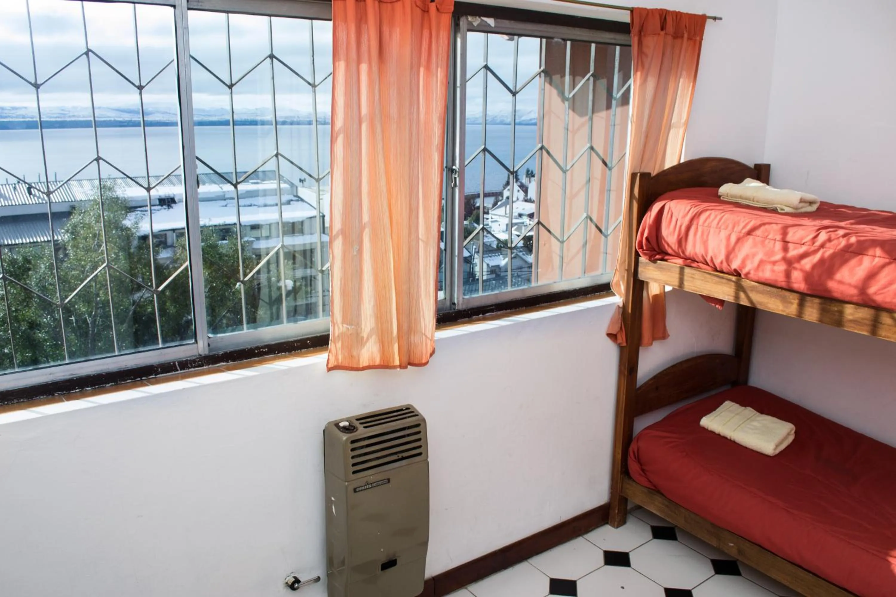 Bed in Hostel Inn Bariloche