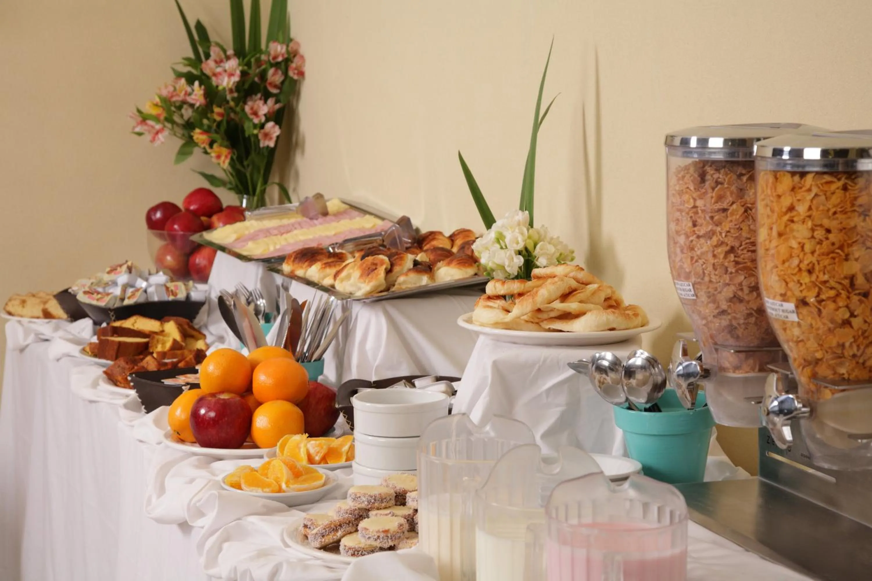 Restaurant/places to eat in Viasui Hotel