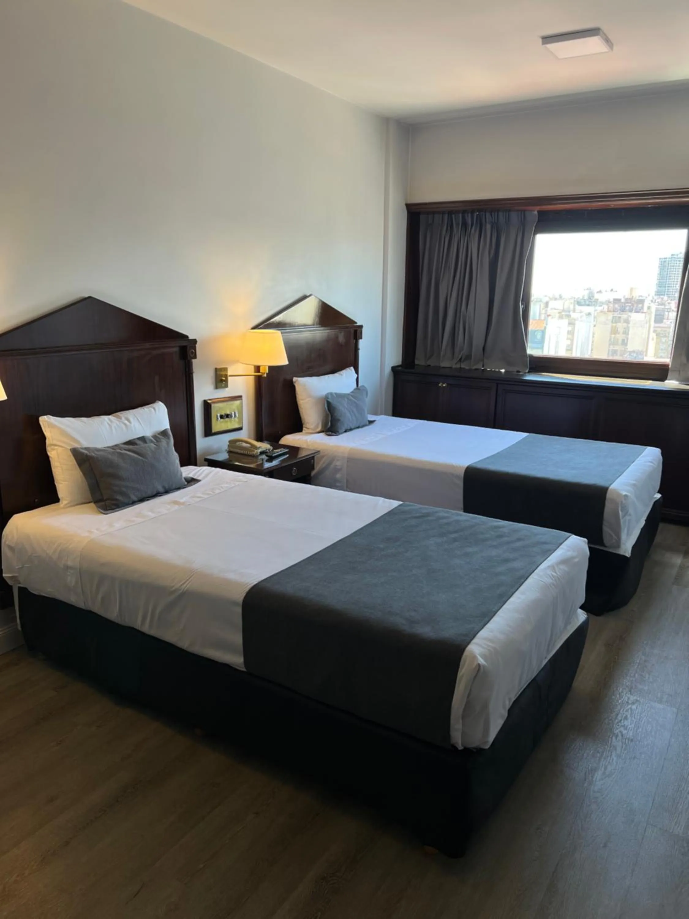 Bed in Hotel Presidente Buenos Aires