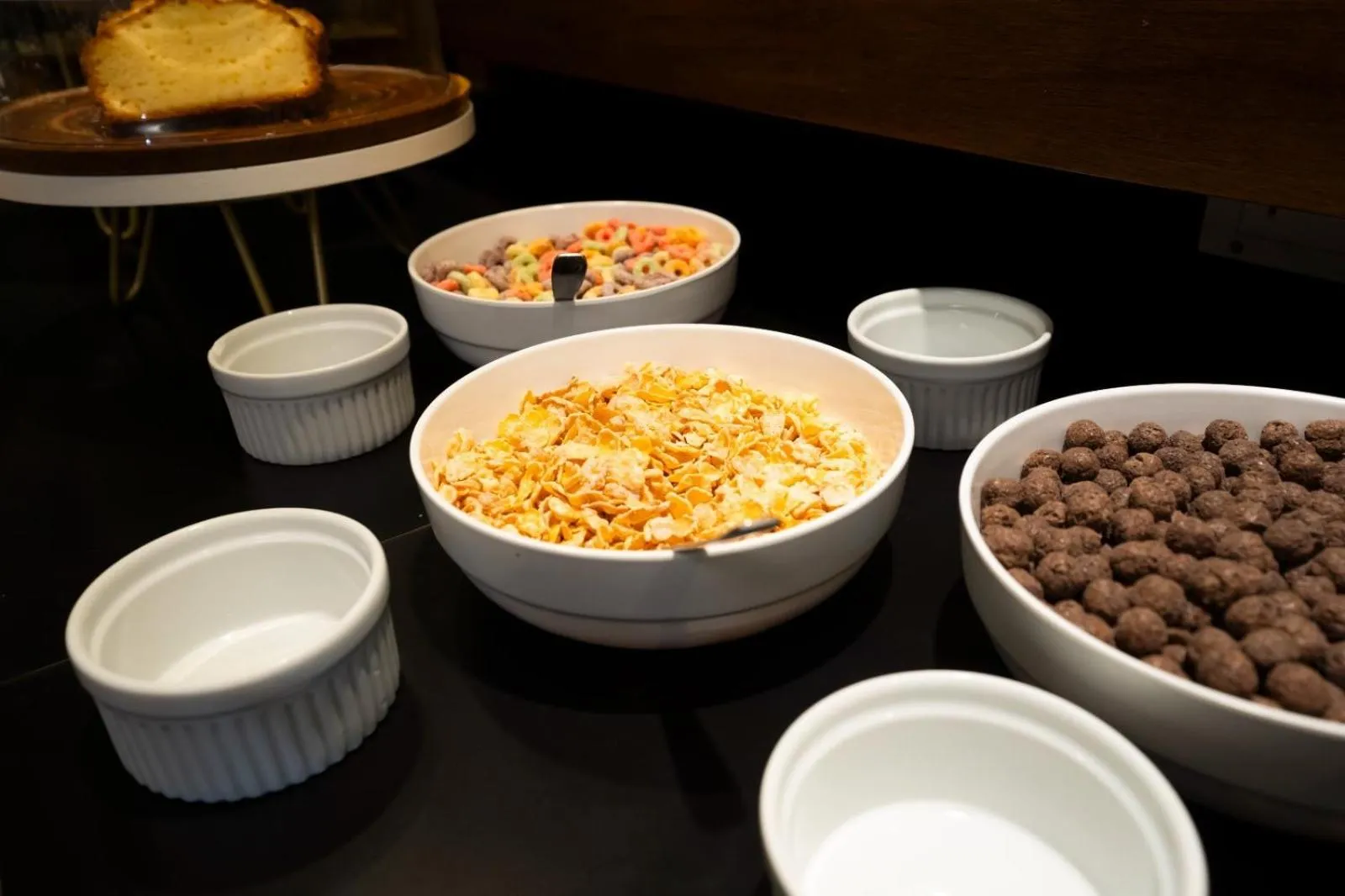 Food and drinks in Aparthotel Trianon Recoleta