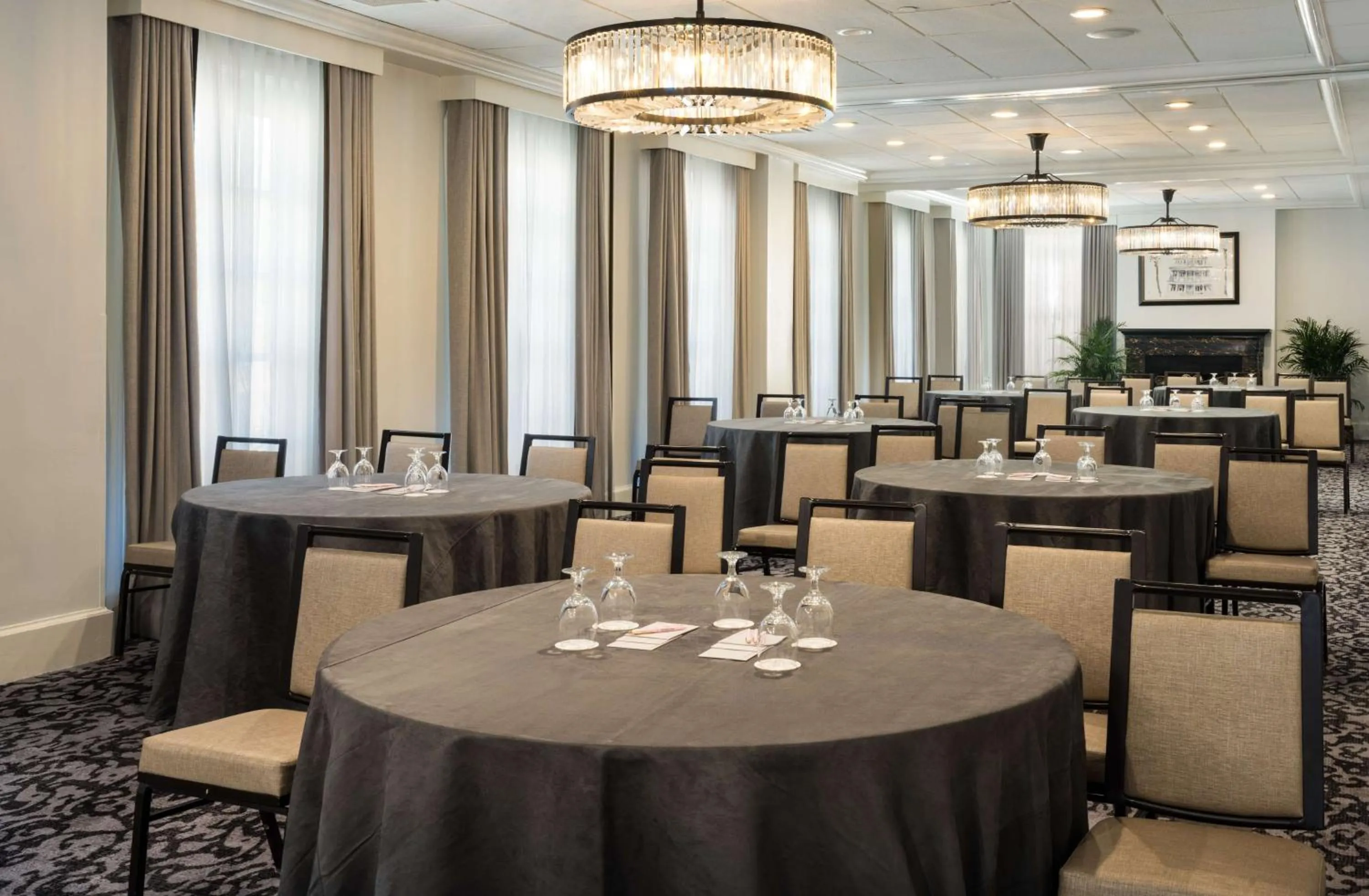 Meeting/conference room in Mills House Charleston, Curio Collection by Hilton