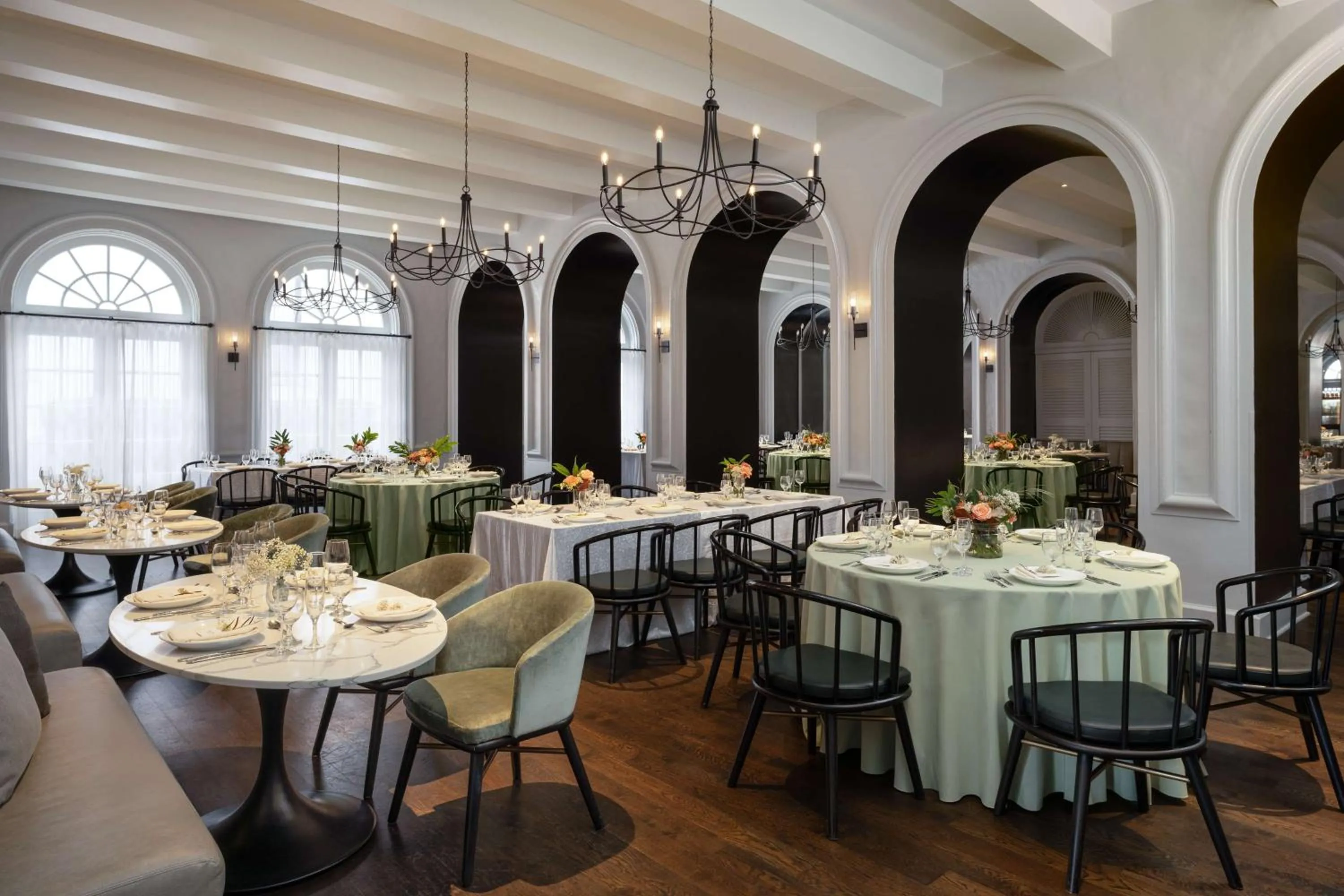 Meeting/conference room in Mills House Charleston, Curio Collection by Hilton