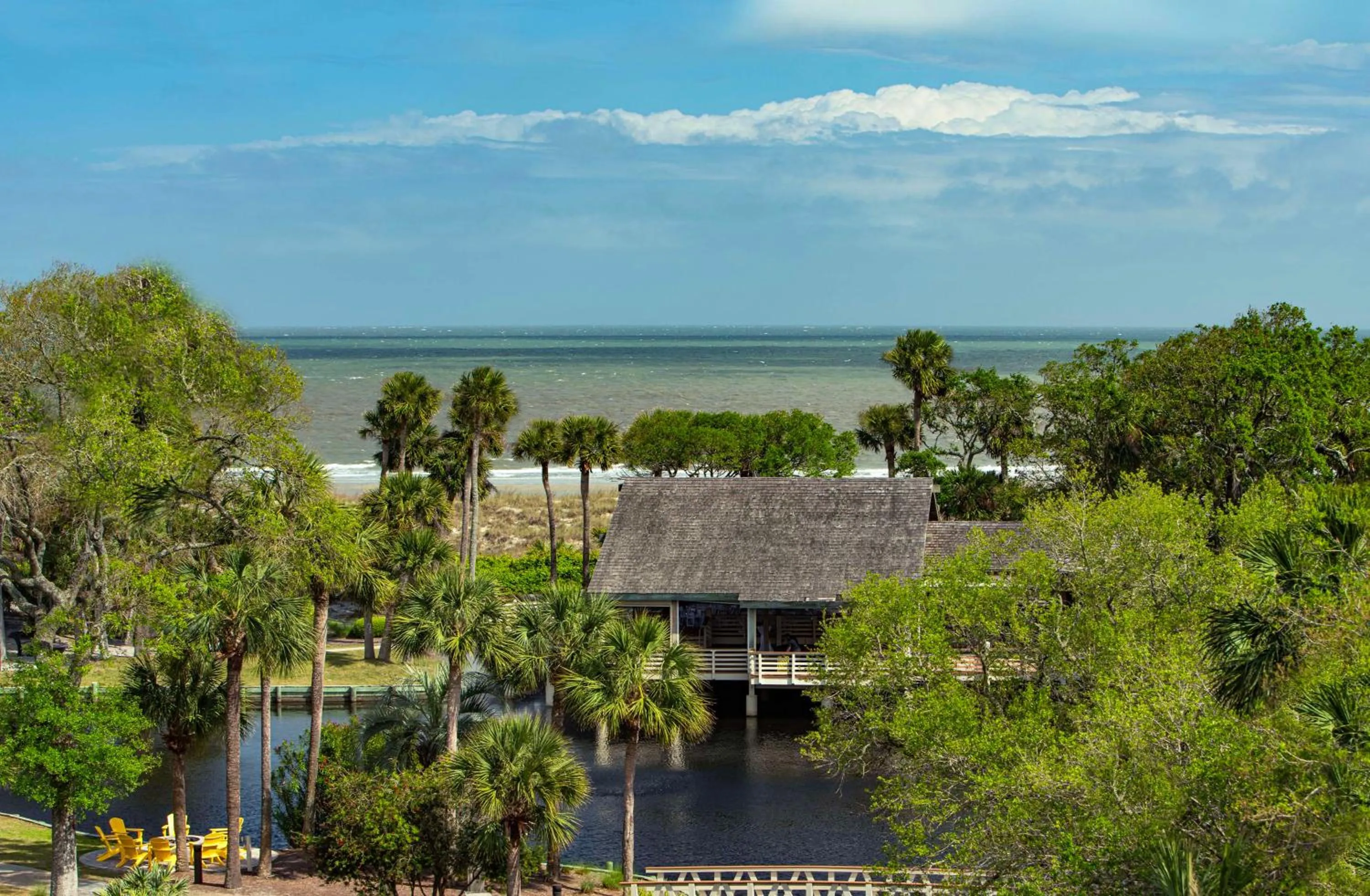 Property building in Sonesta Resort Hilton Head Island