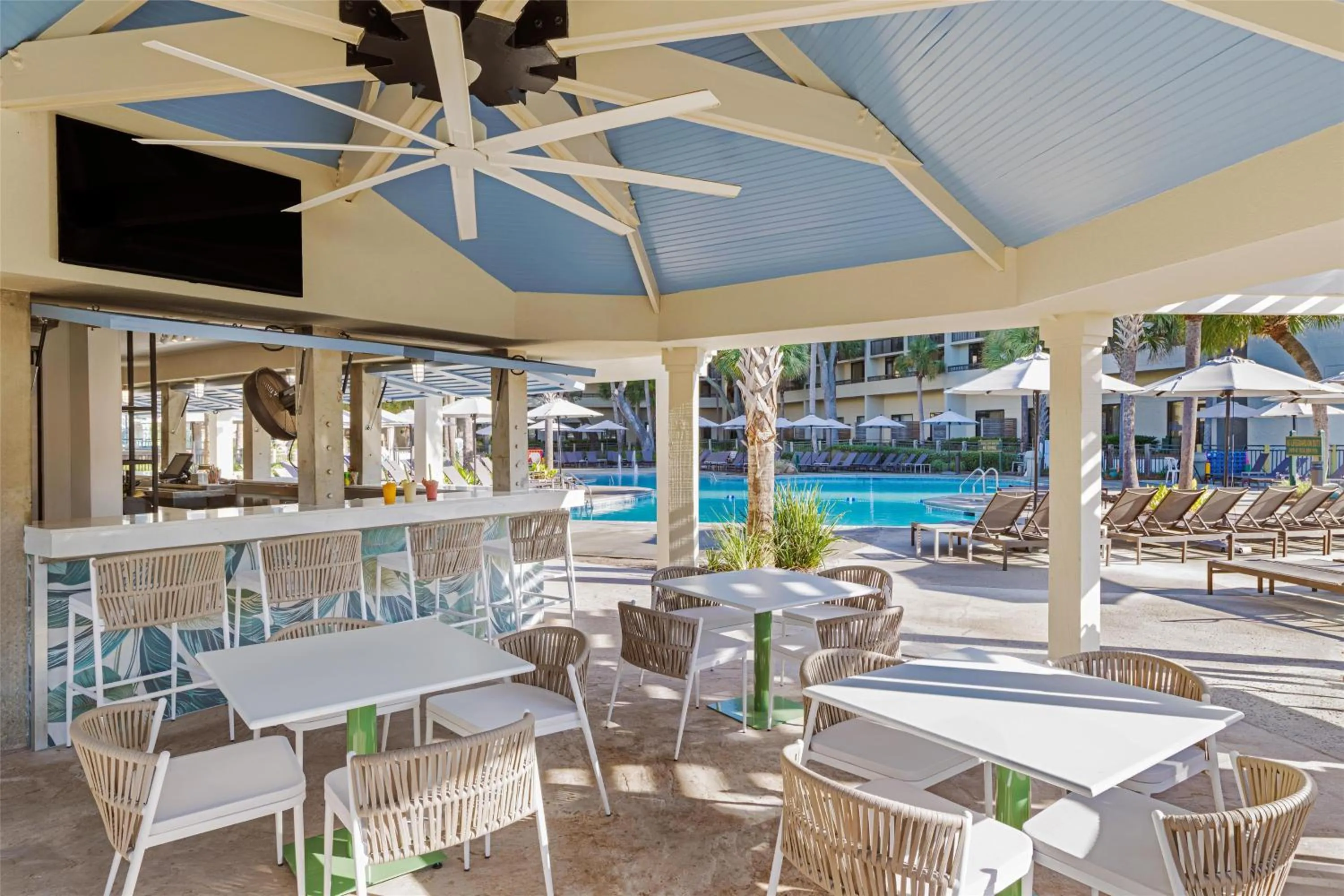 Restaurant/places to eat in Sonesta Resort Hilton Head Island