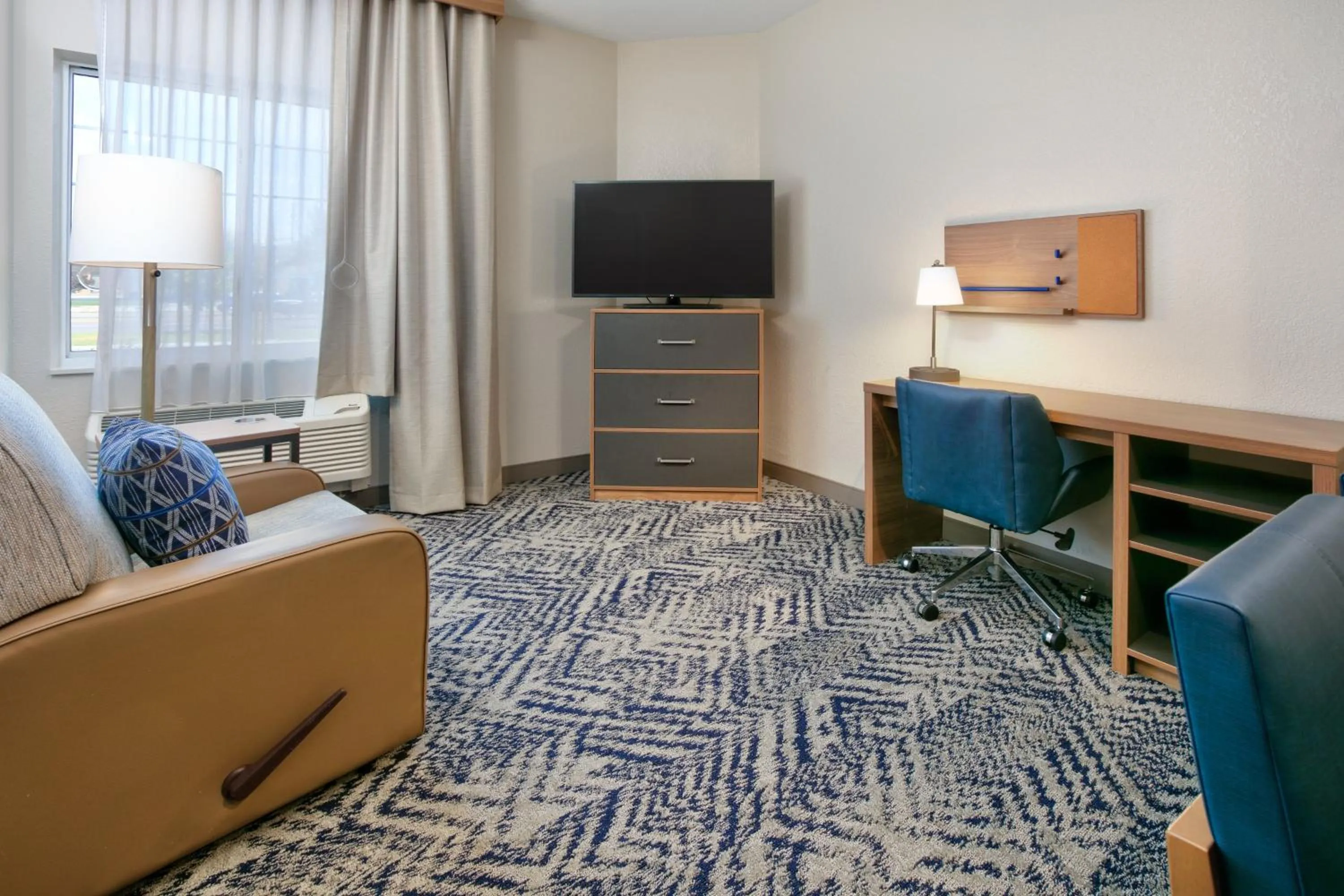 Photo of the whole room in Candlewood Suites Idaho Falls by IHG