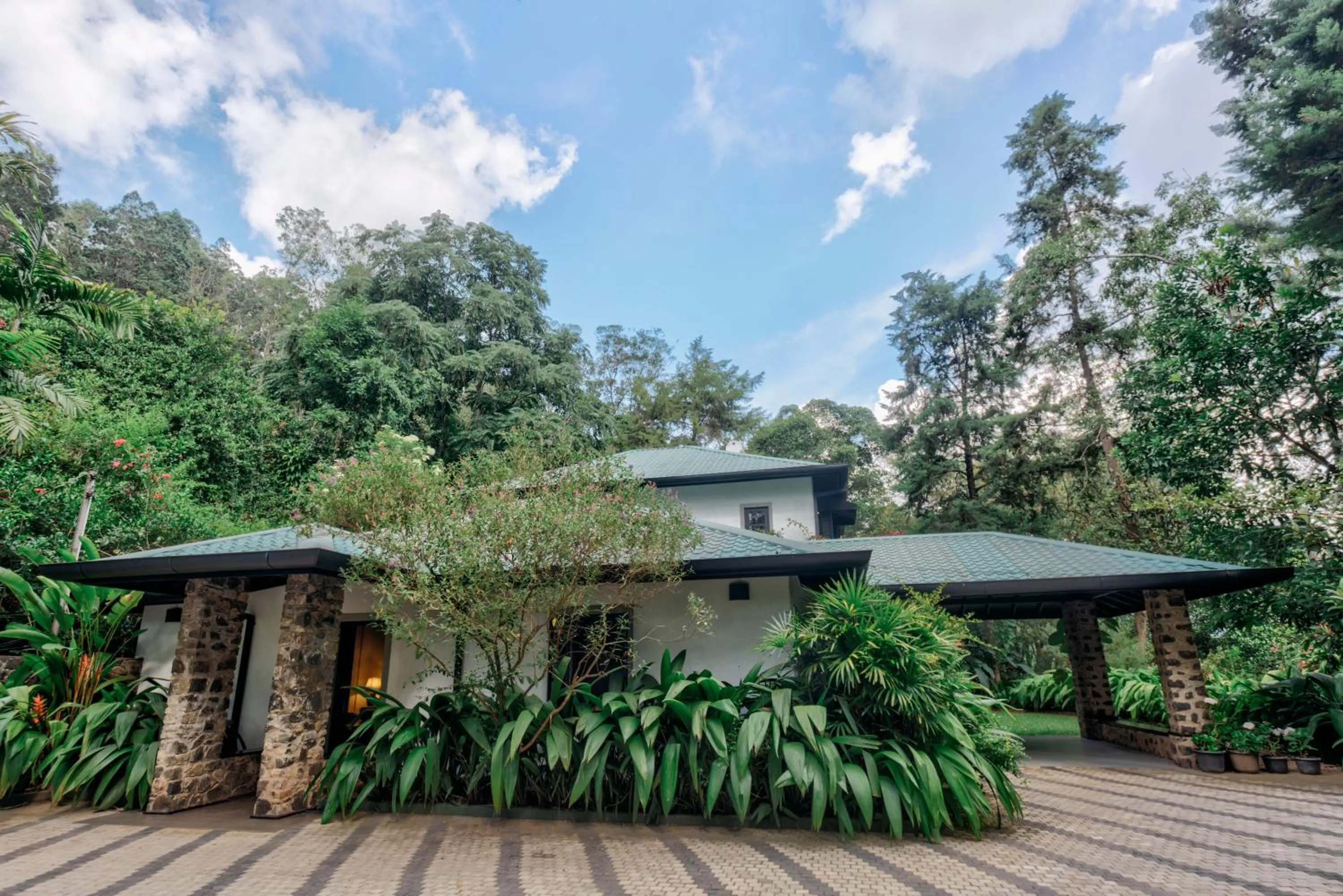 Garden in Villa Republic Bandarawela (04 bedroom)