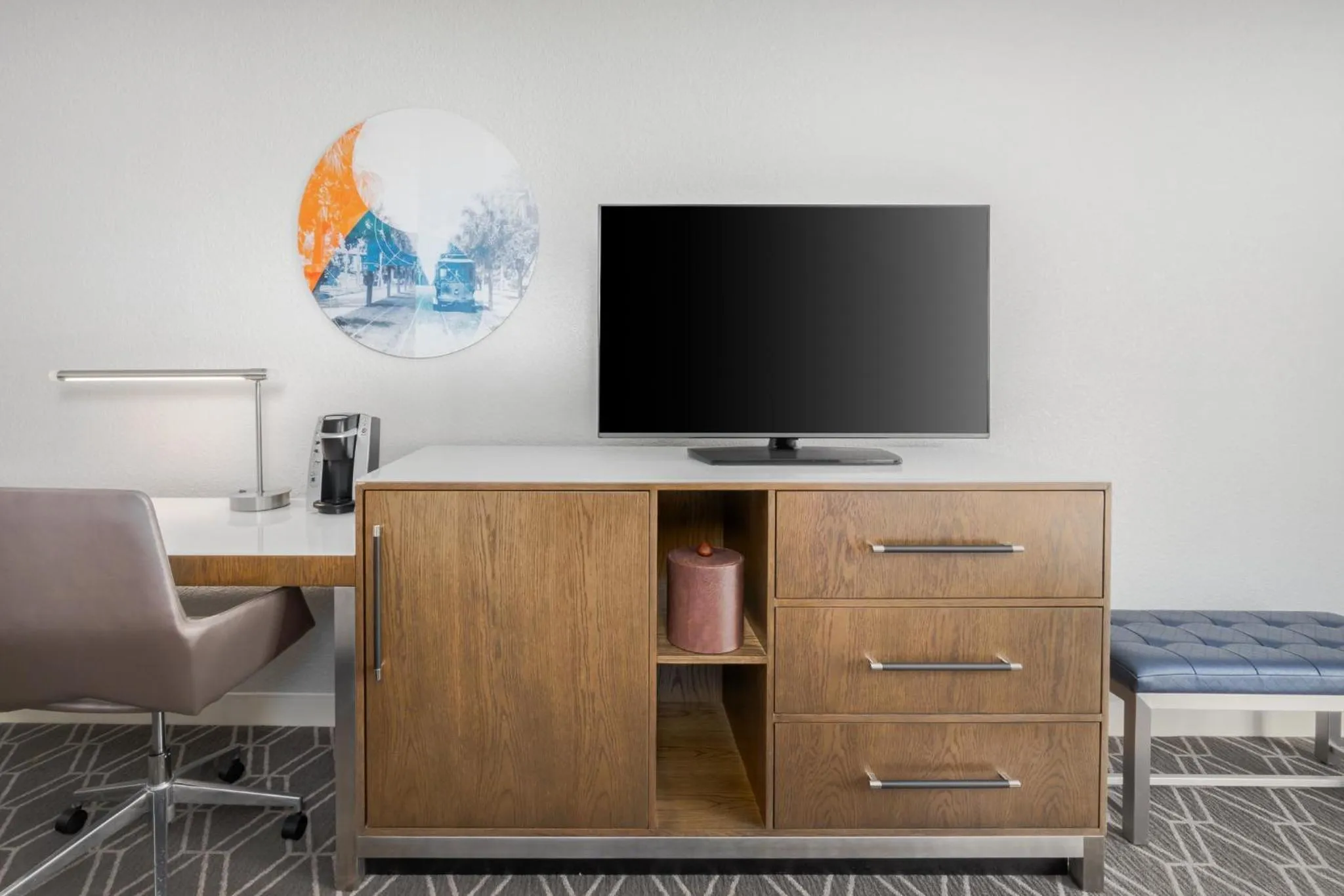 Photo of the whole room in Crowne Plaza Jacksonville Airport I-95N by IHG