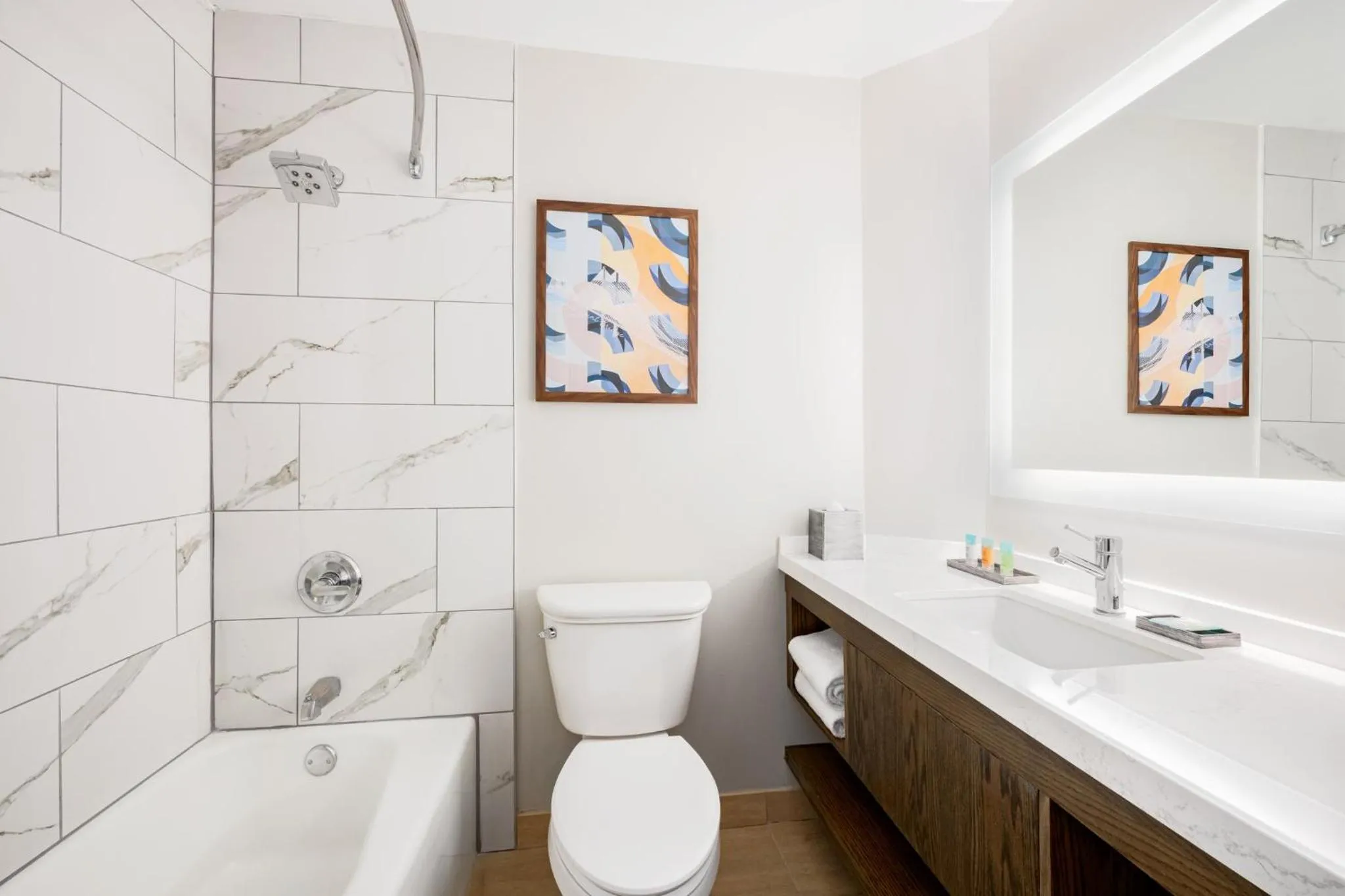 Bathroom in Crowne Plaza Jacksonville Airport I-95N by IHG