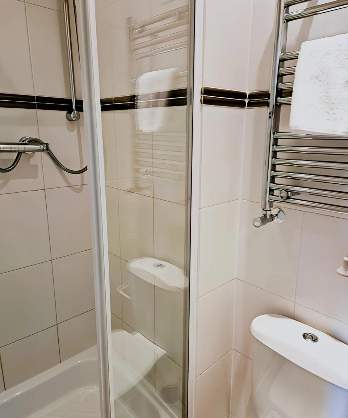 Shower in The Coach House