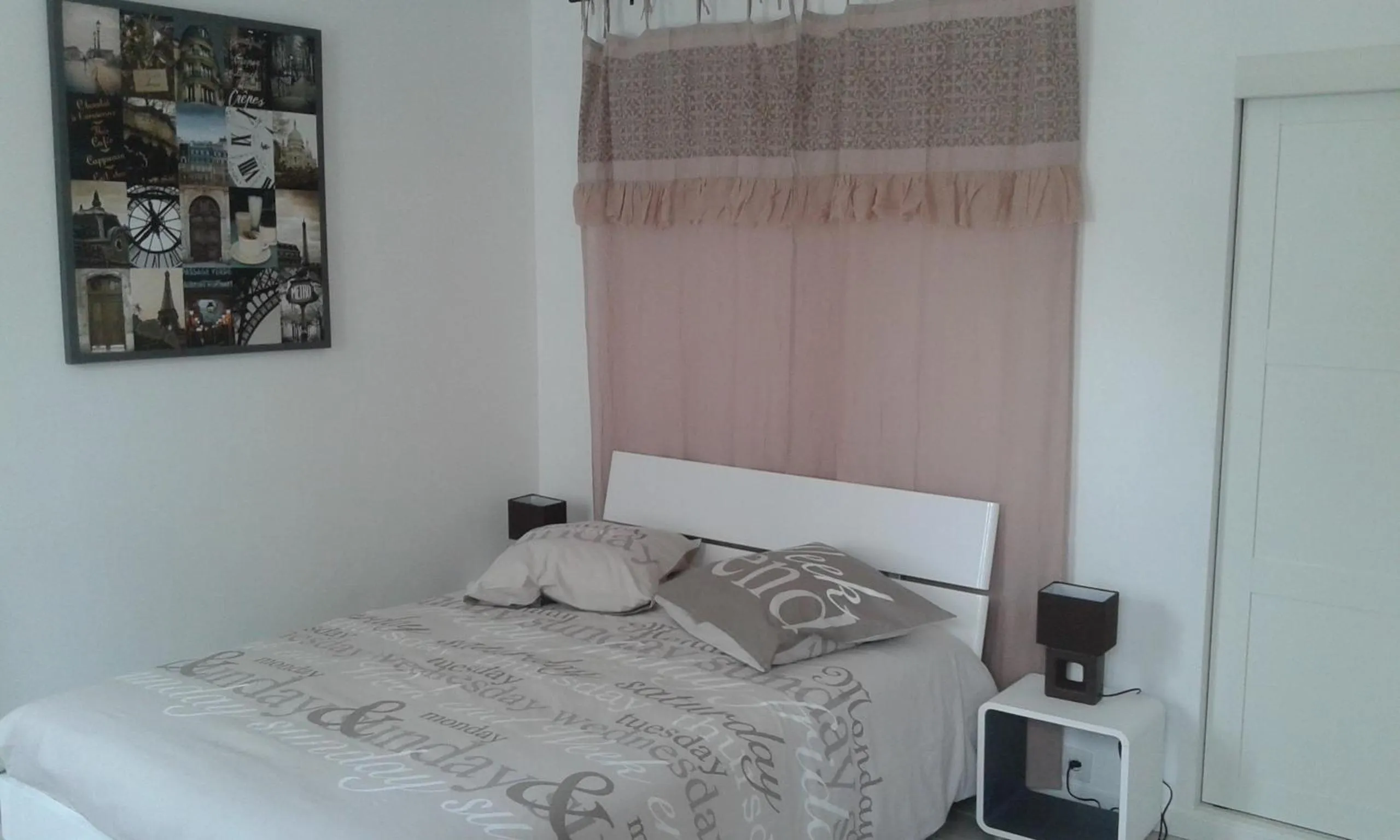 Bed in Chez Laurence