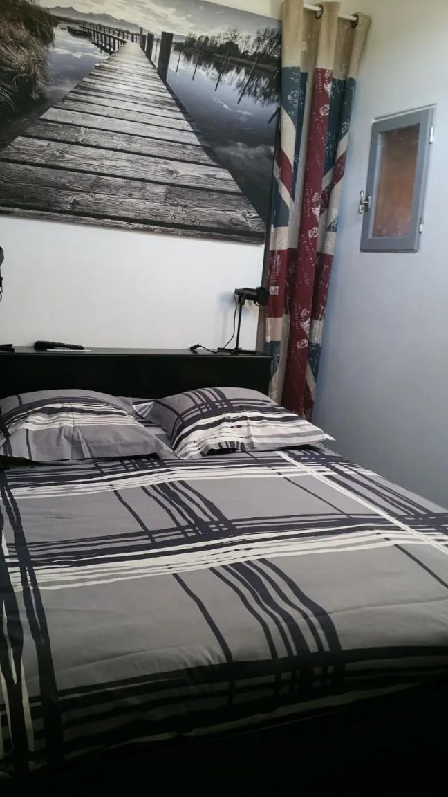 Bed in Chez Laurence