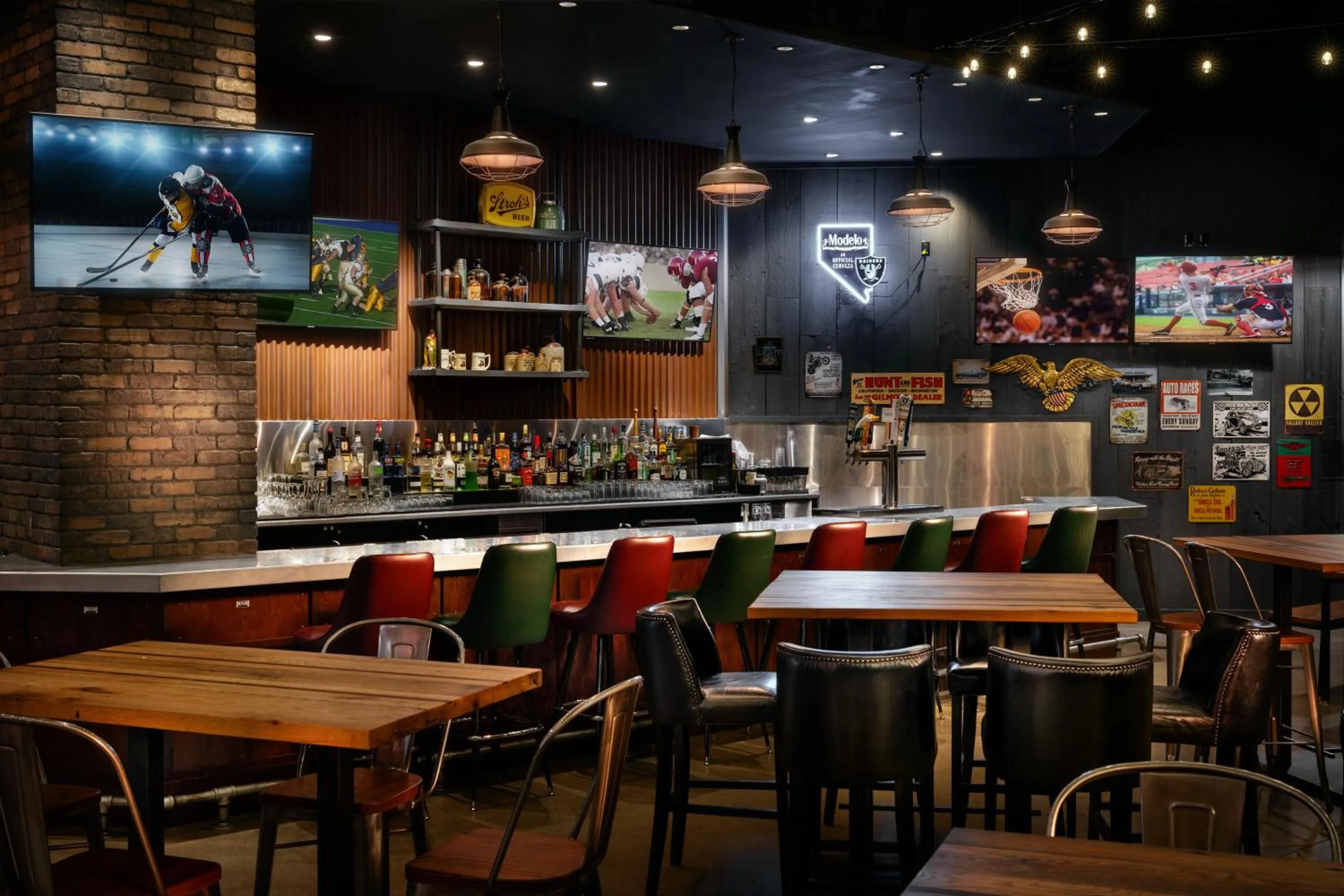 Restaurant/places to eat in Excalibur