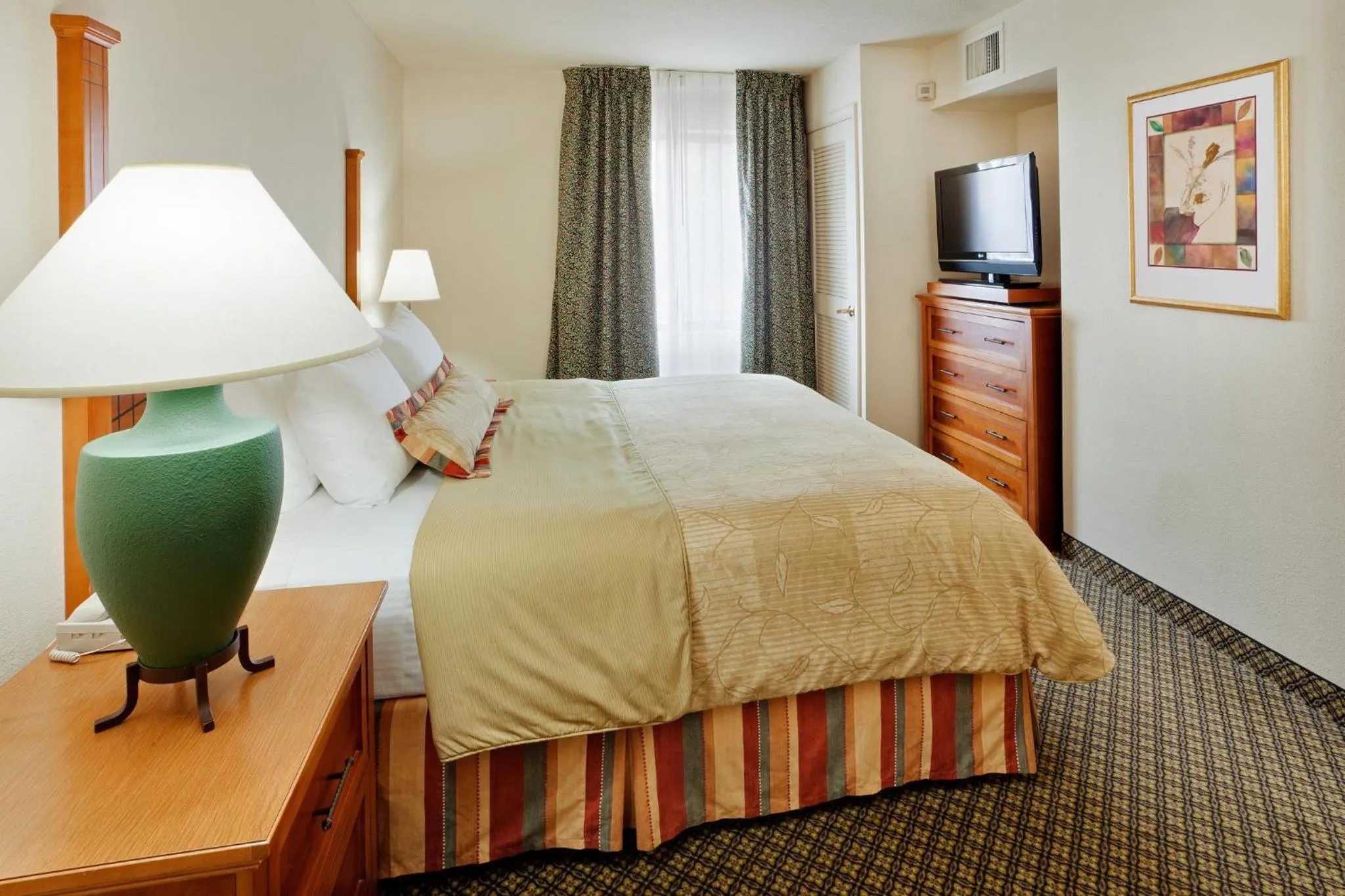 Photo of the whole room, Bed in Staybridge Suites Allentown Airport Lehigh Valley by IHG