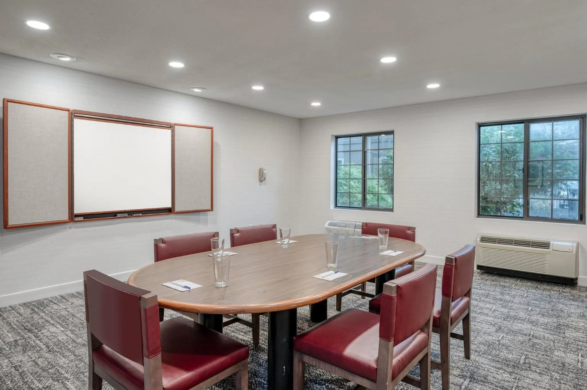 Meeting/conference room in Staybridge Suites Allentown Airport Lehigh Valley by IHG