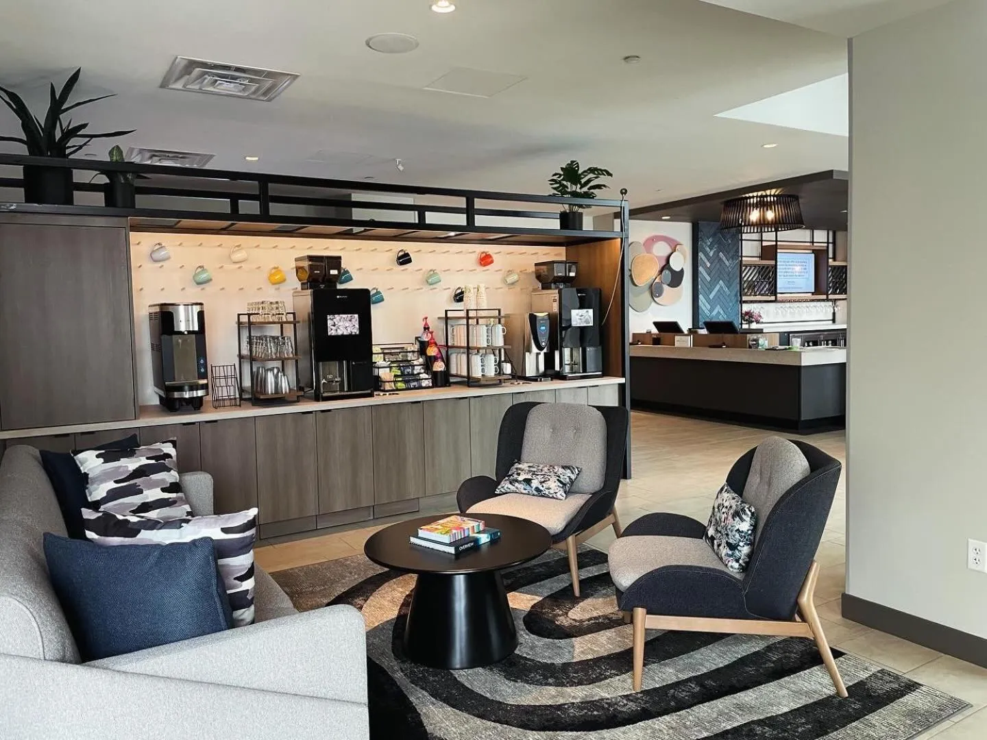 Coffee/tea facilities in Atwell Suites Austin Airport by IHG