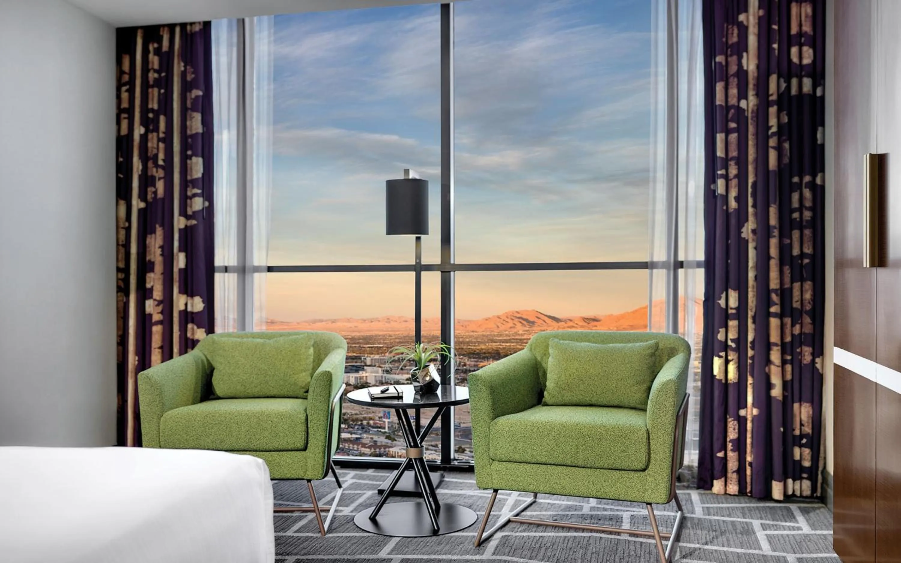 Photo of the whole room in Luxor